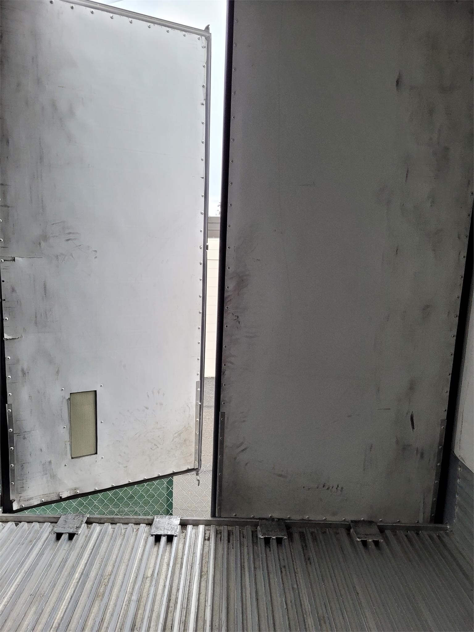 2014 Utility 53' Box Trucks/Trailer
