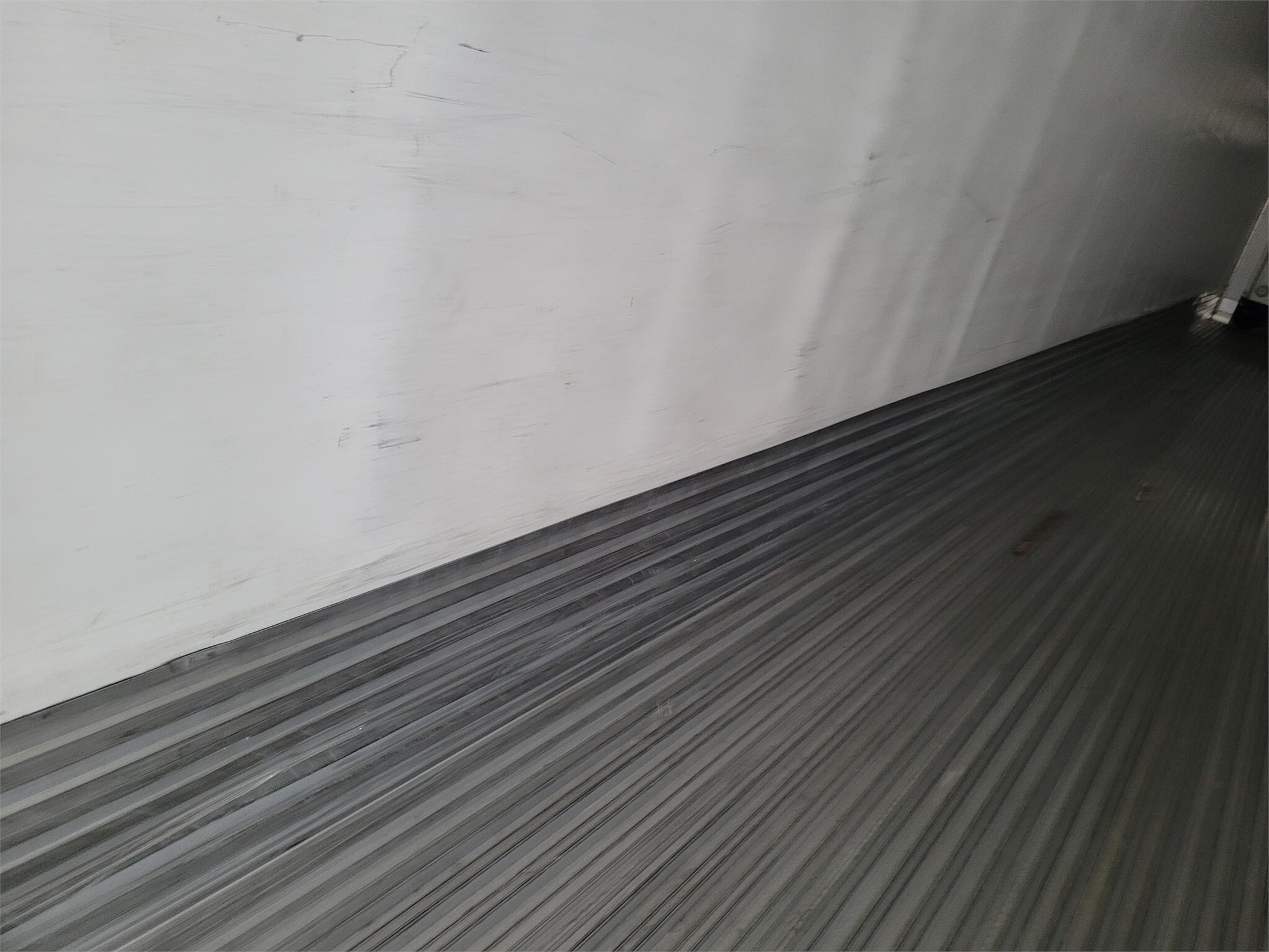 2014 Utility 53' Box Trucks/Trailer