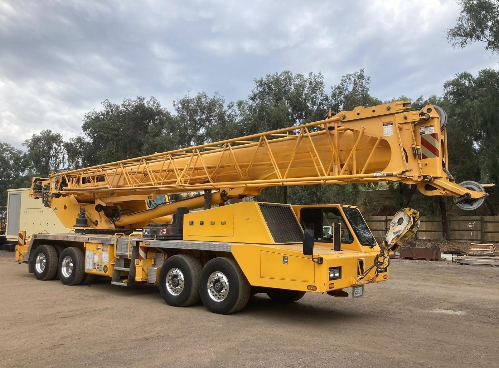 2009 Link-Belt HTC-8690 Miscellaneous