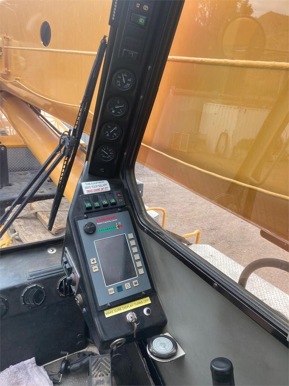 2009 Link-Belt HTC-8690 Miscellaneous