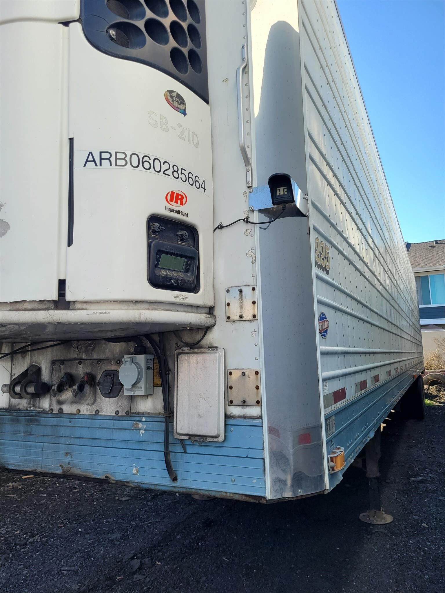 1997 Utility 48 foot Box Trucks/Trailer