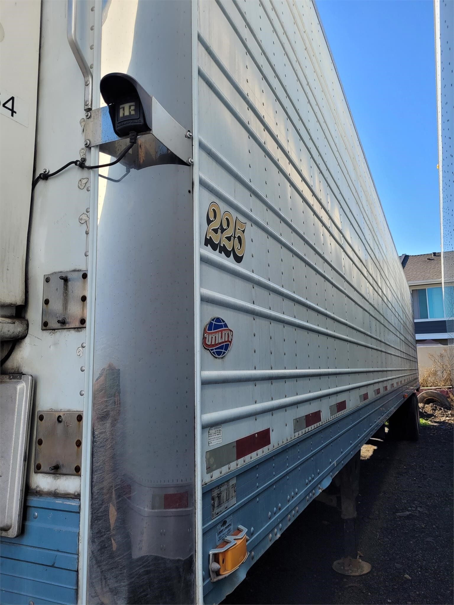 1997 Utility 48 foot Box Trucks/Trailer