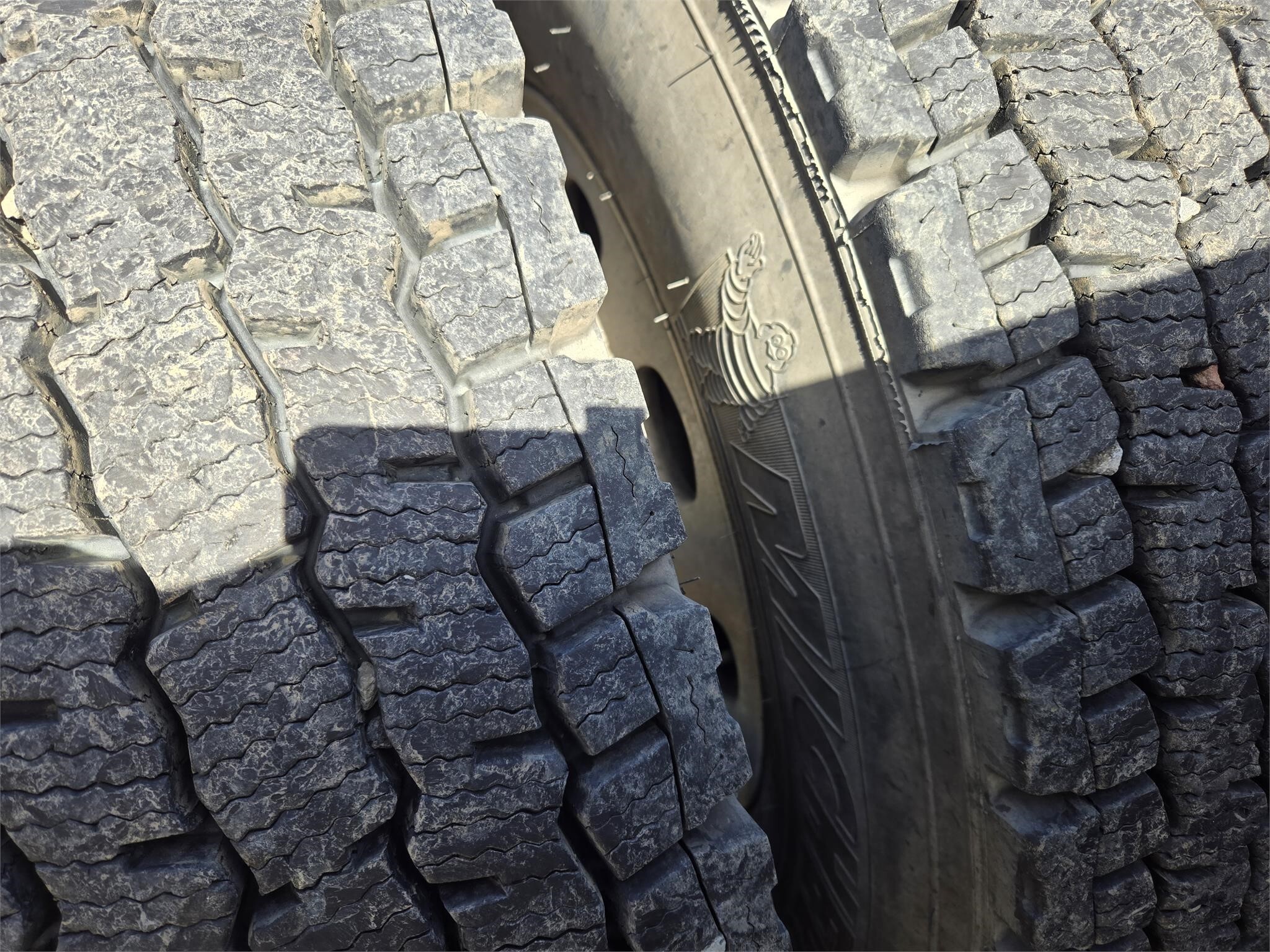 2012 Peterbilt 388 Semi Trucks/Trailer