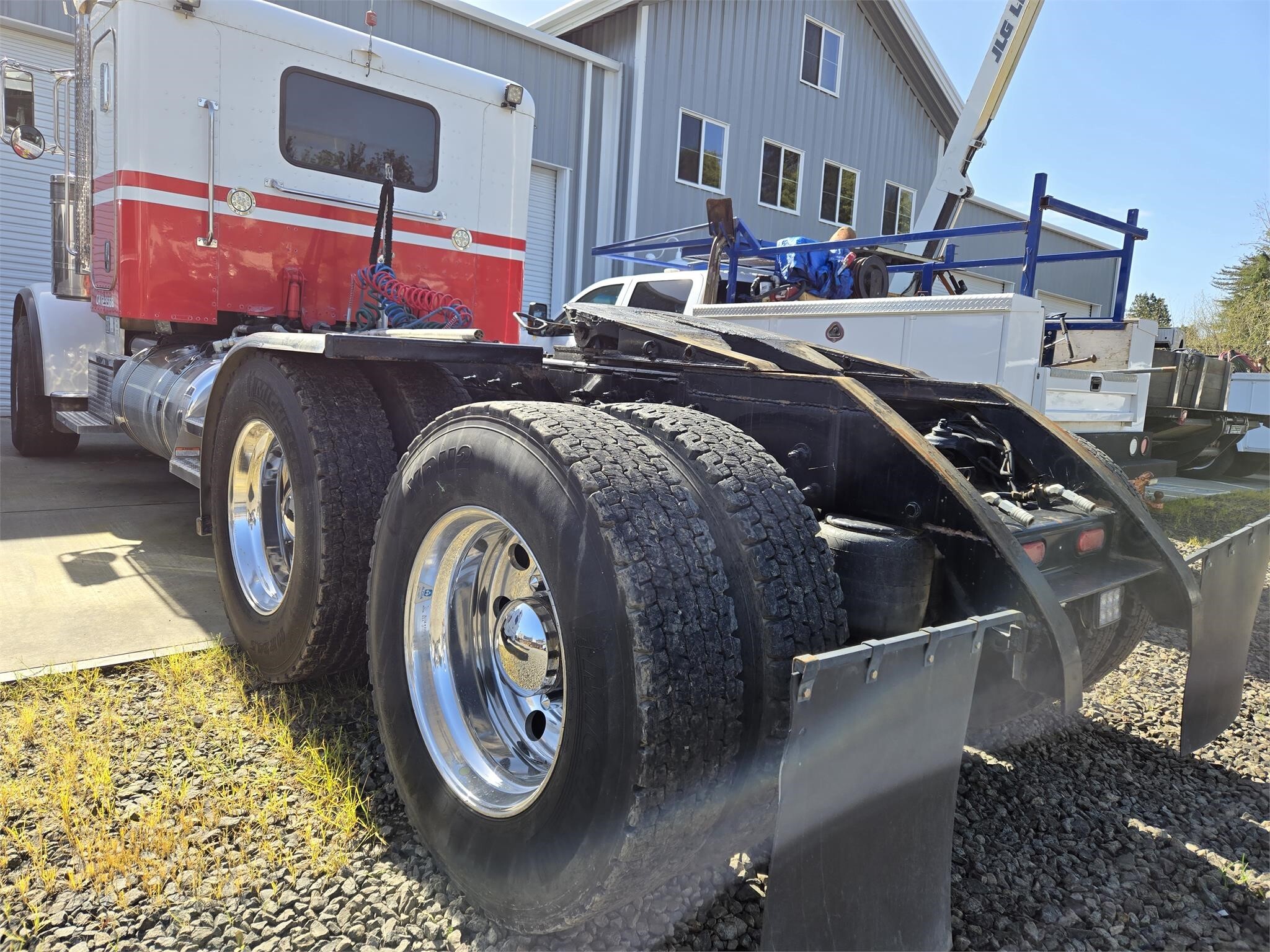 2012 Peterbilt 388 Semi Trucks/Trailer