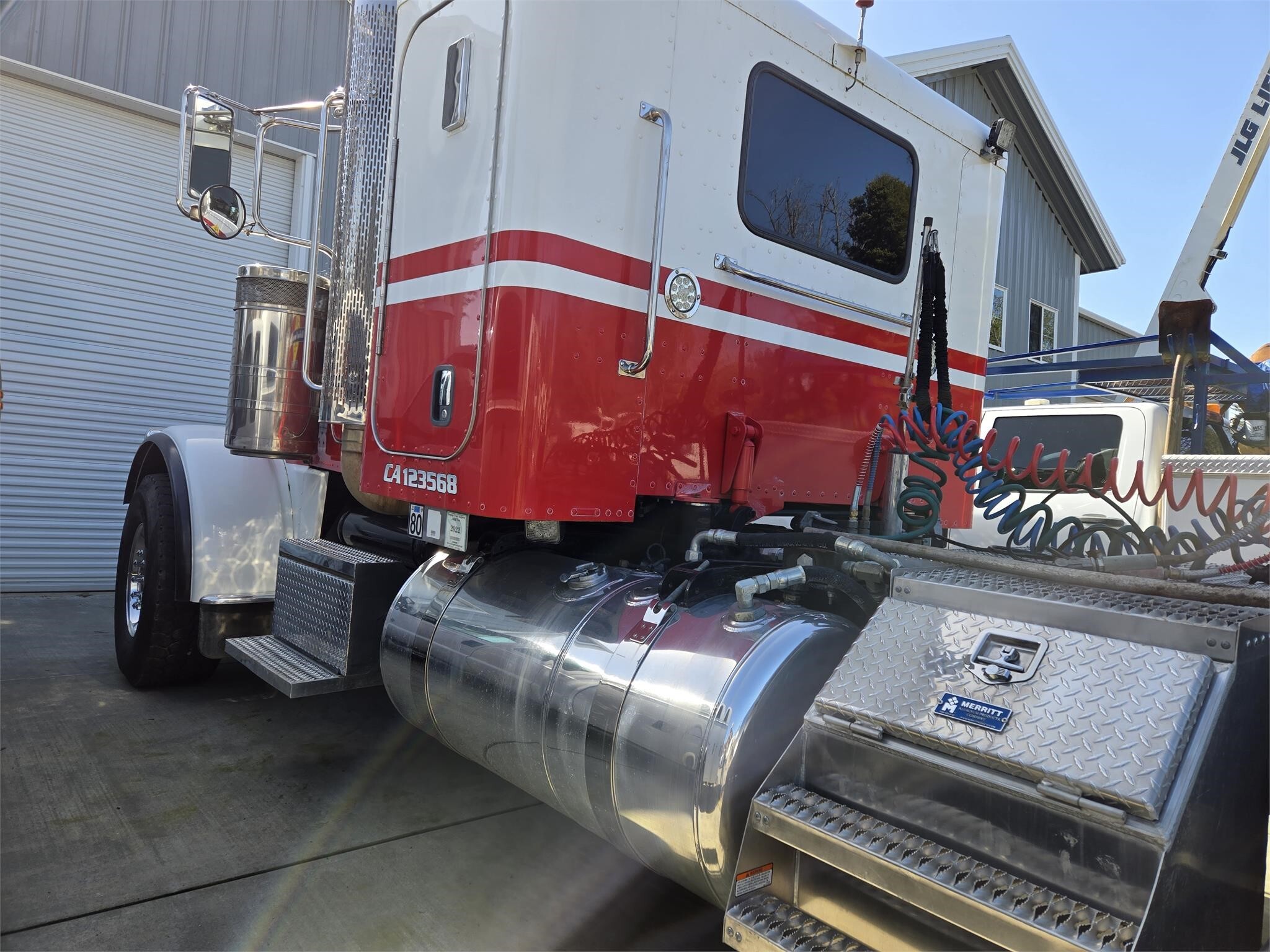 2012 Peterbilt 388 Semi Trucks/Trailer