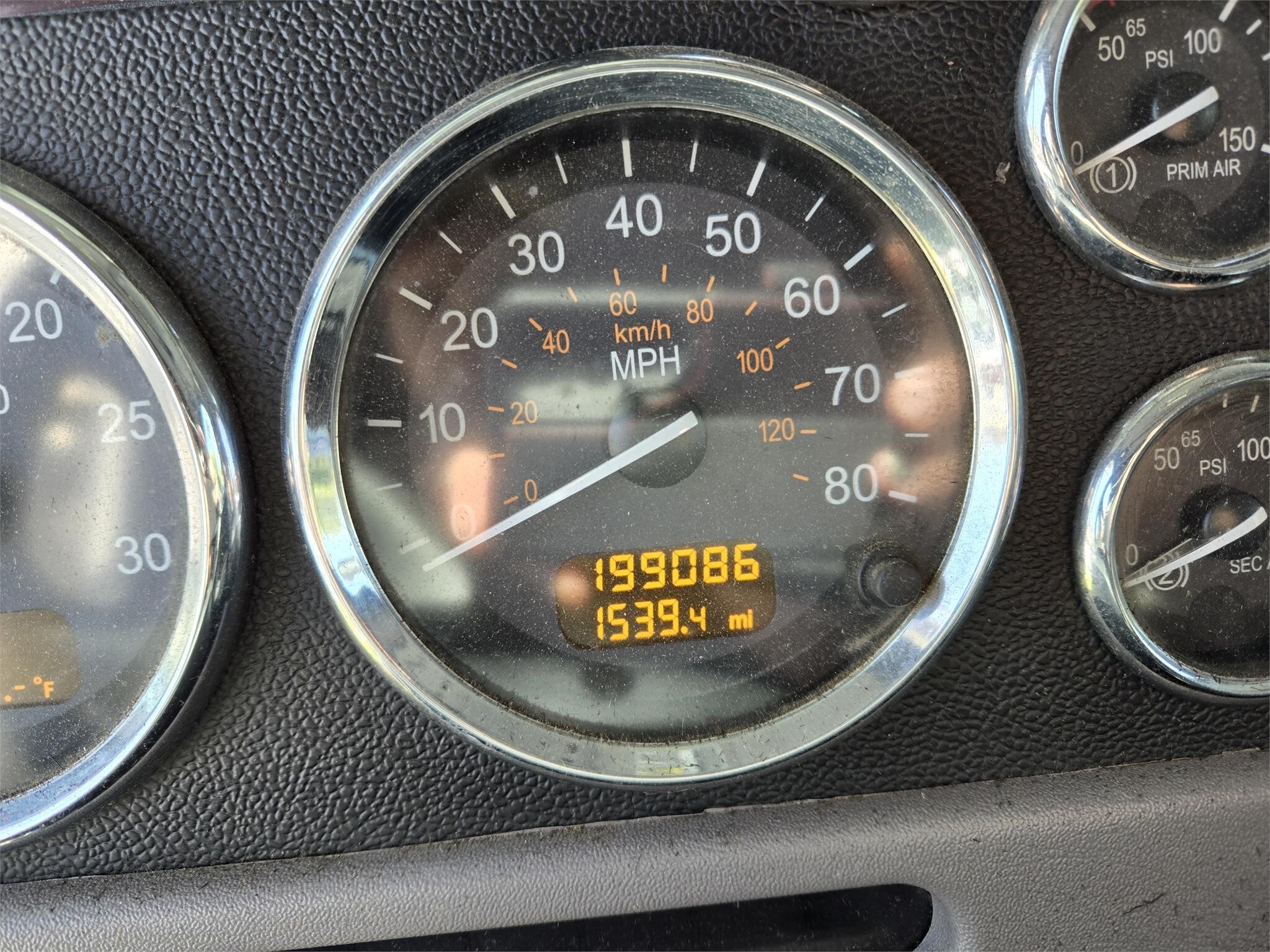 2012 Peterbilt 388 Semi Trucks/Trailer