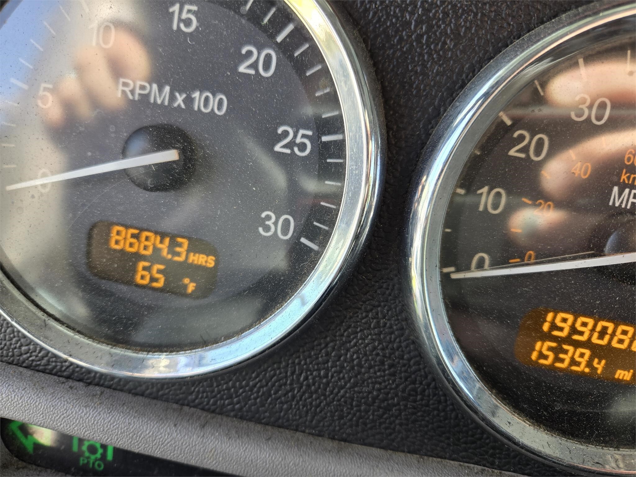 2012 Peterbilt 388 Semi Trucks/Trailer