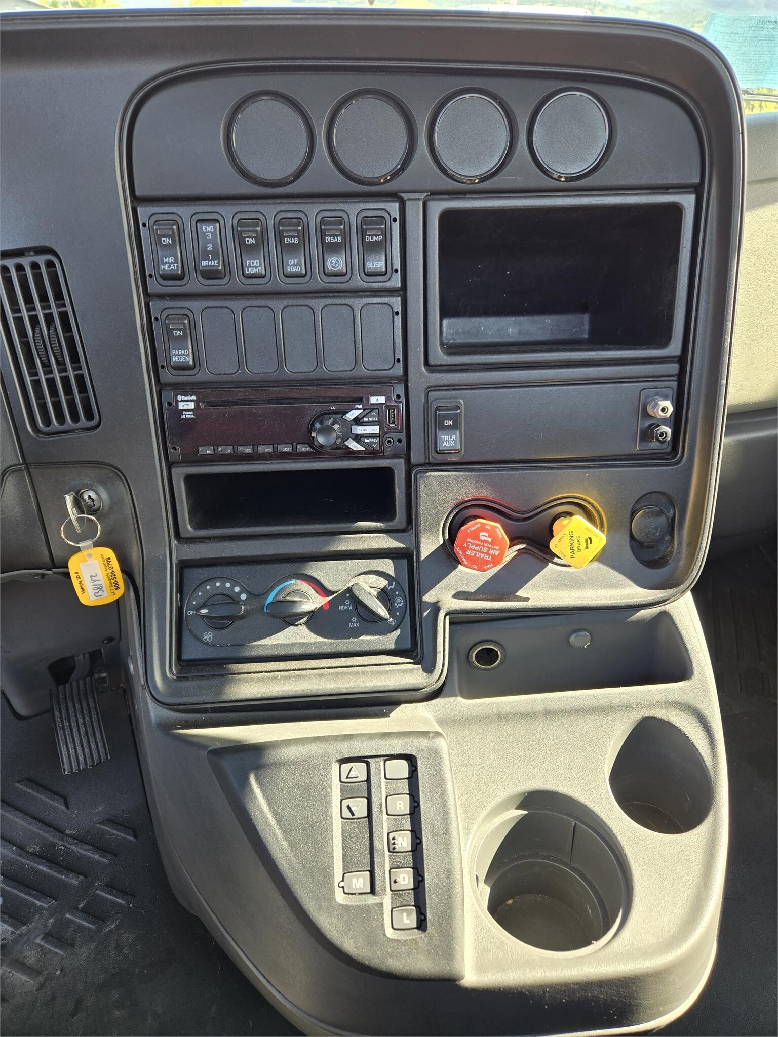 2016 International ProStar Semi Trucks/Trailer