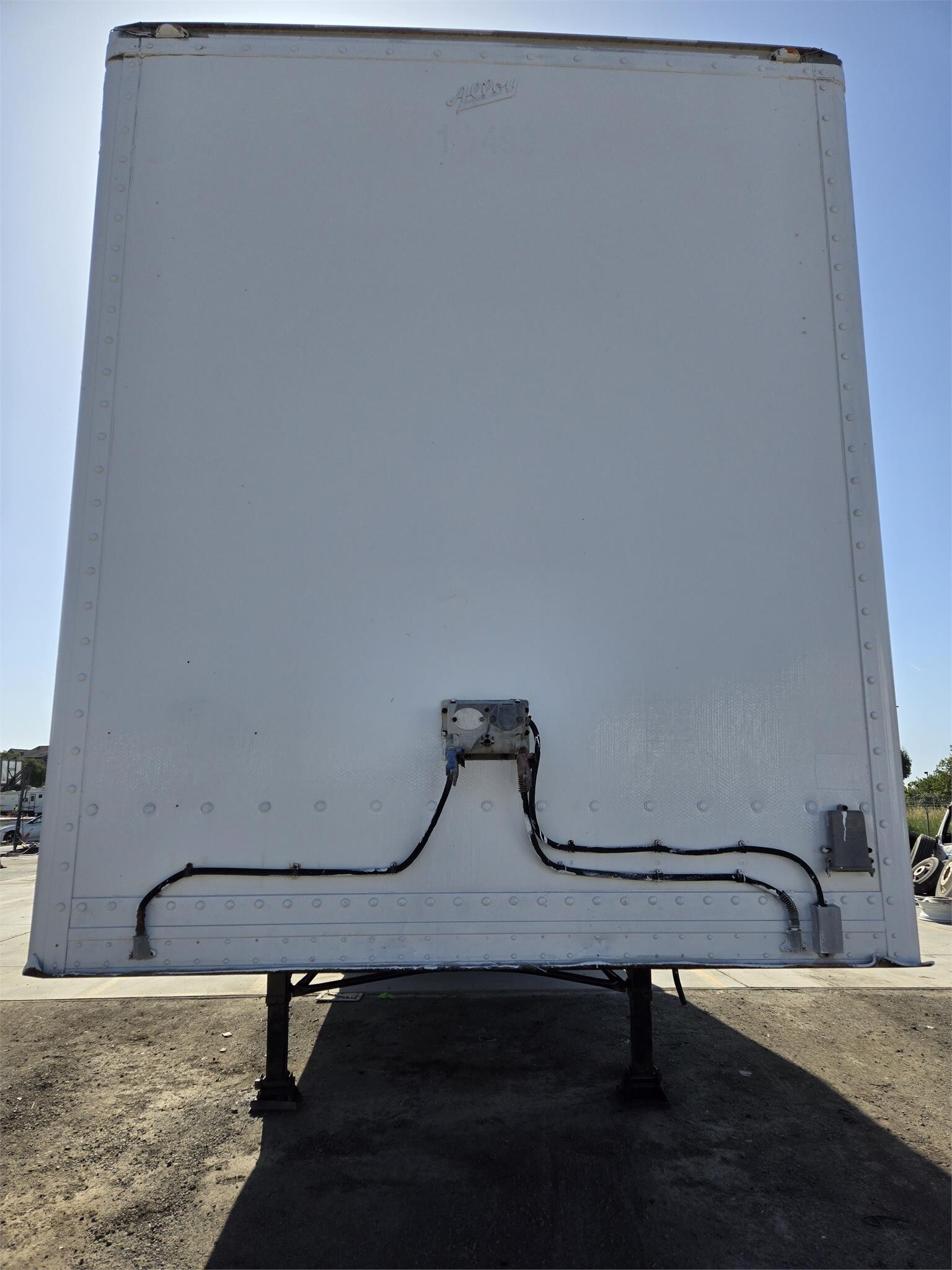 1987 Alloy 27FT Box Trucks/Trailer