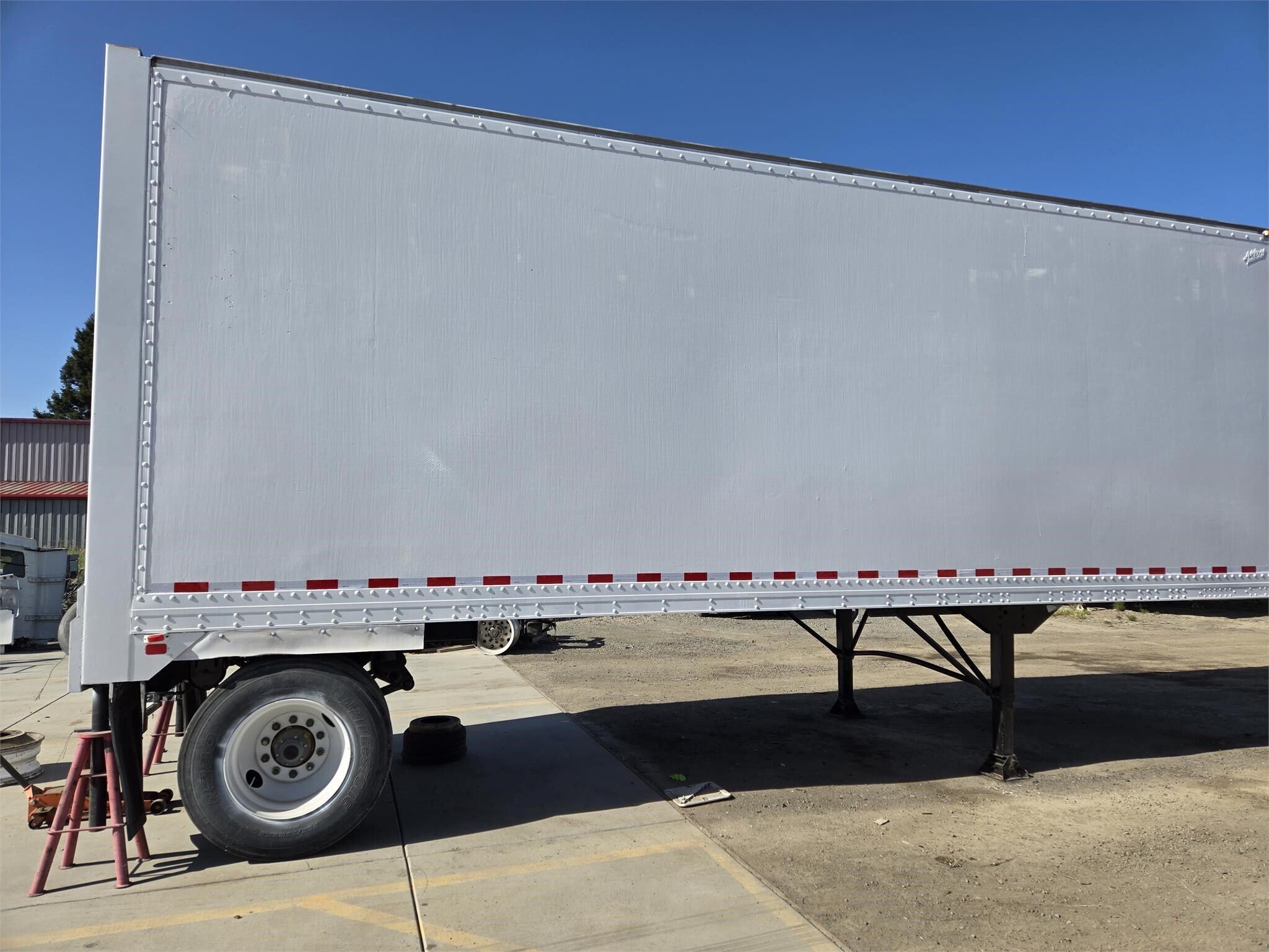 1987 Alloy 27FT Box Trucks/Trailer