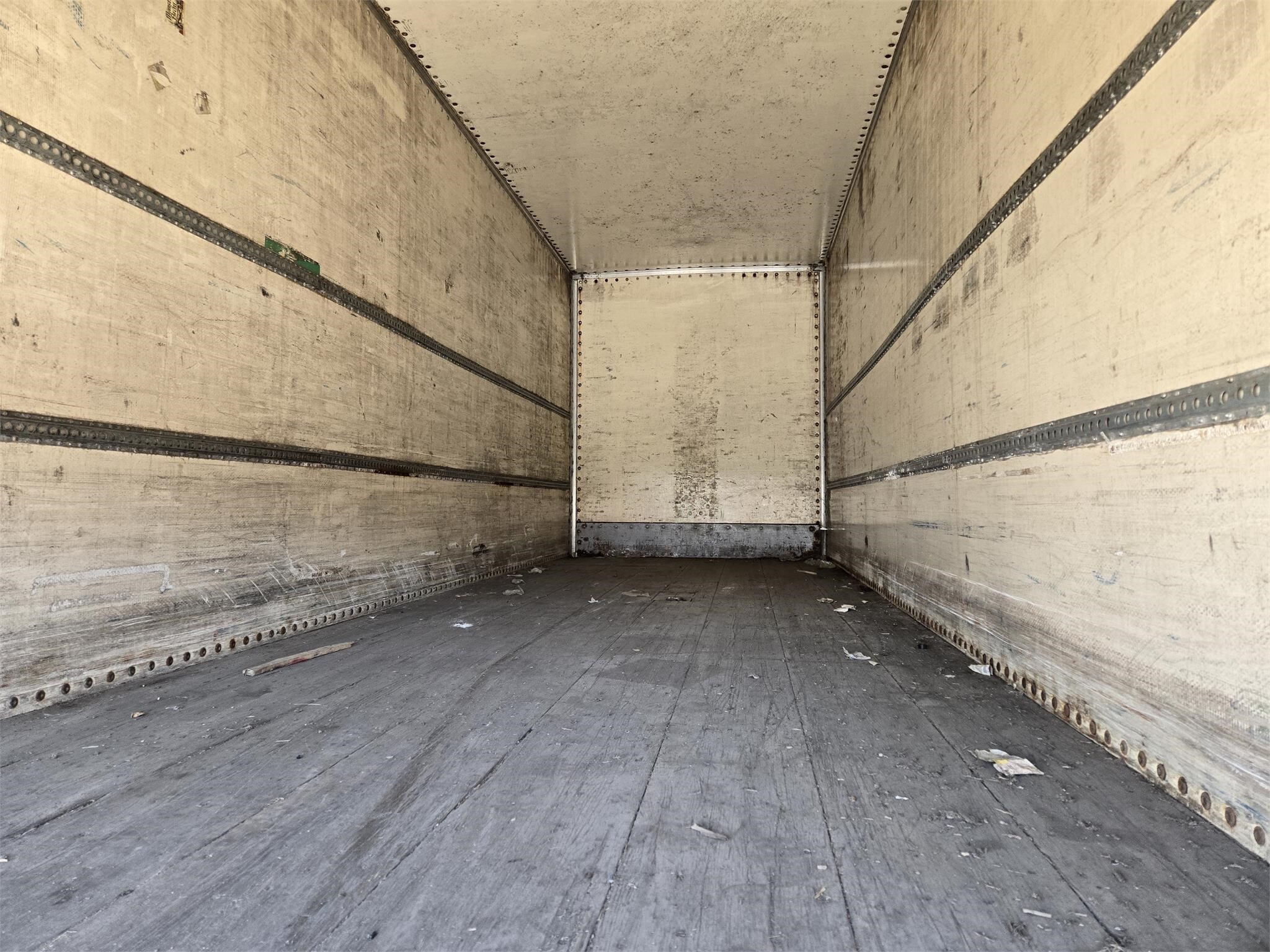 1987 Alloy 27FT Box Trucks/Trailer