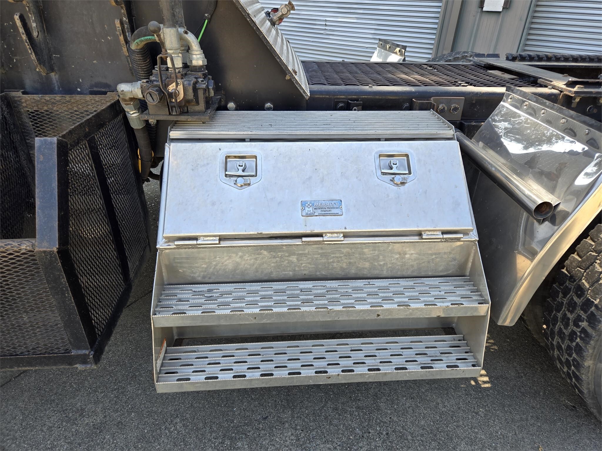 2018 Kenworth T800 Grain Truck