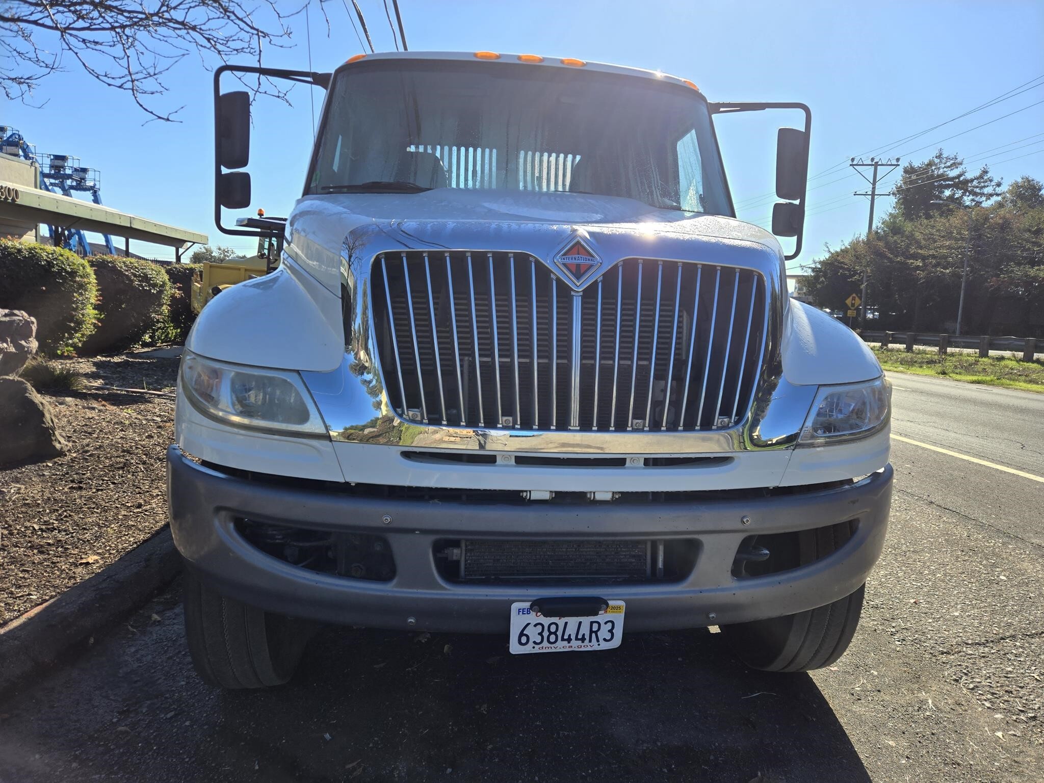 2019 International DURASTAR 4300 Semi Trucks/Trailer