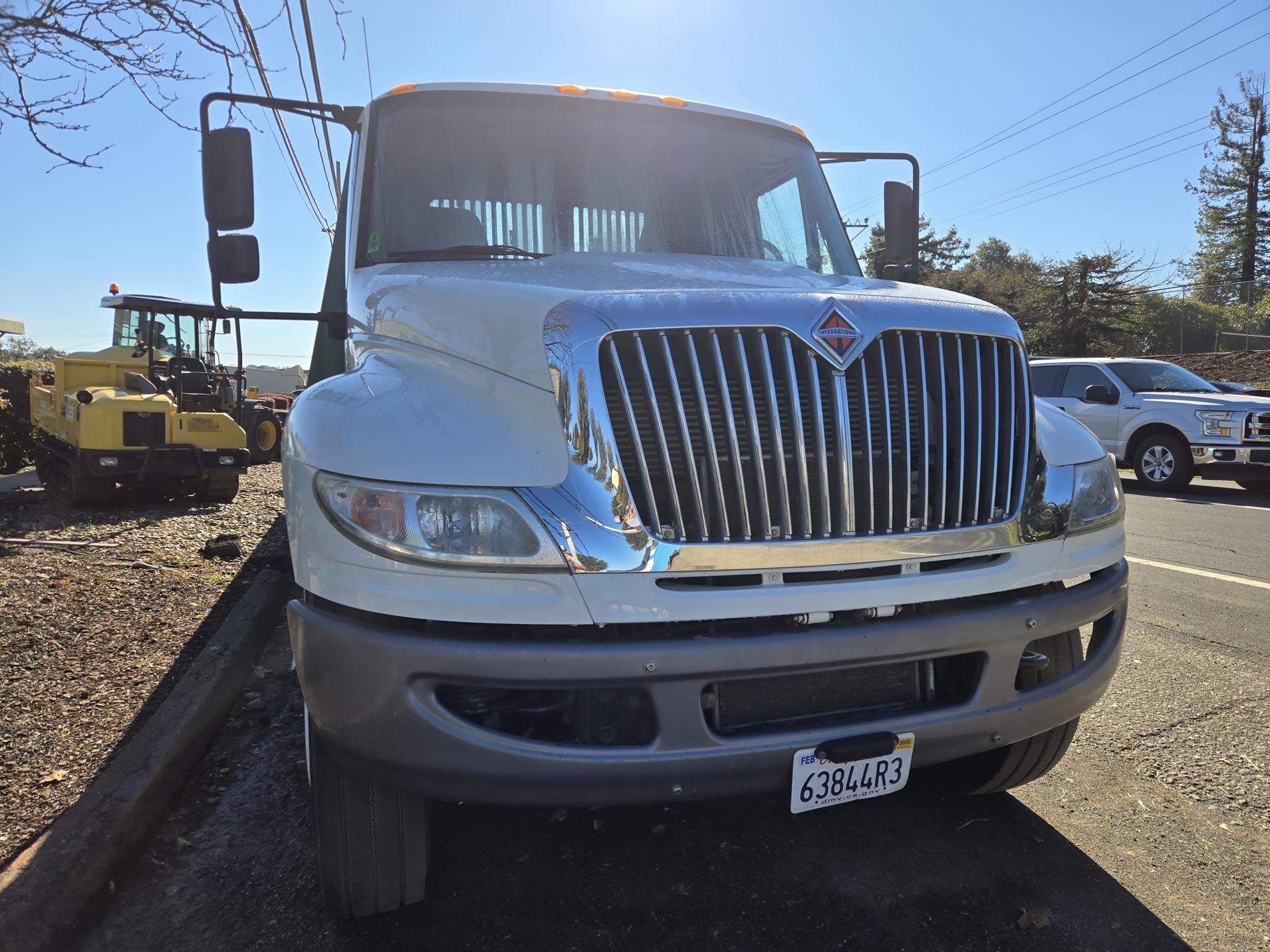 2019 International DURASTAR 4300 Semi Trucks/Trailer