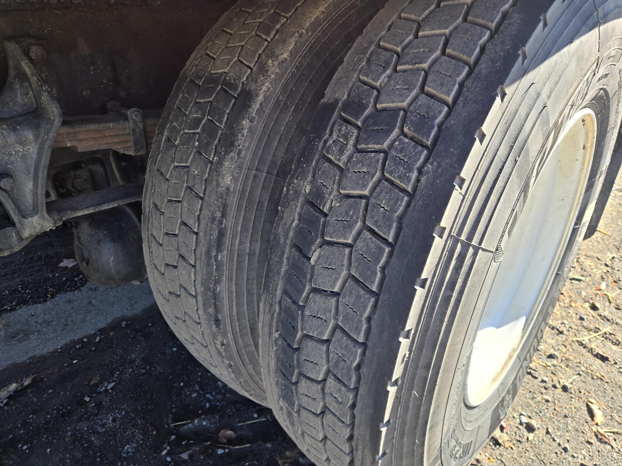 2019 International DURASTAR 4300 Semi Trucks/Trailer