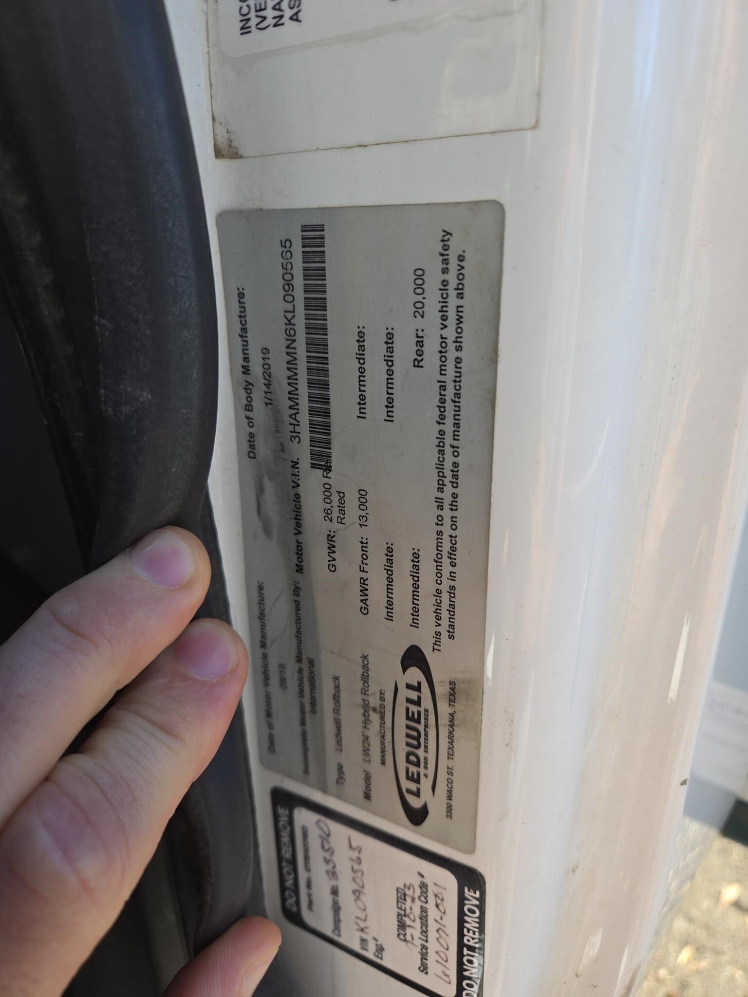 2019 International DURASTAR 4300 Semi Trucks/Trailer