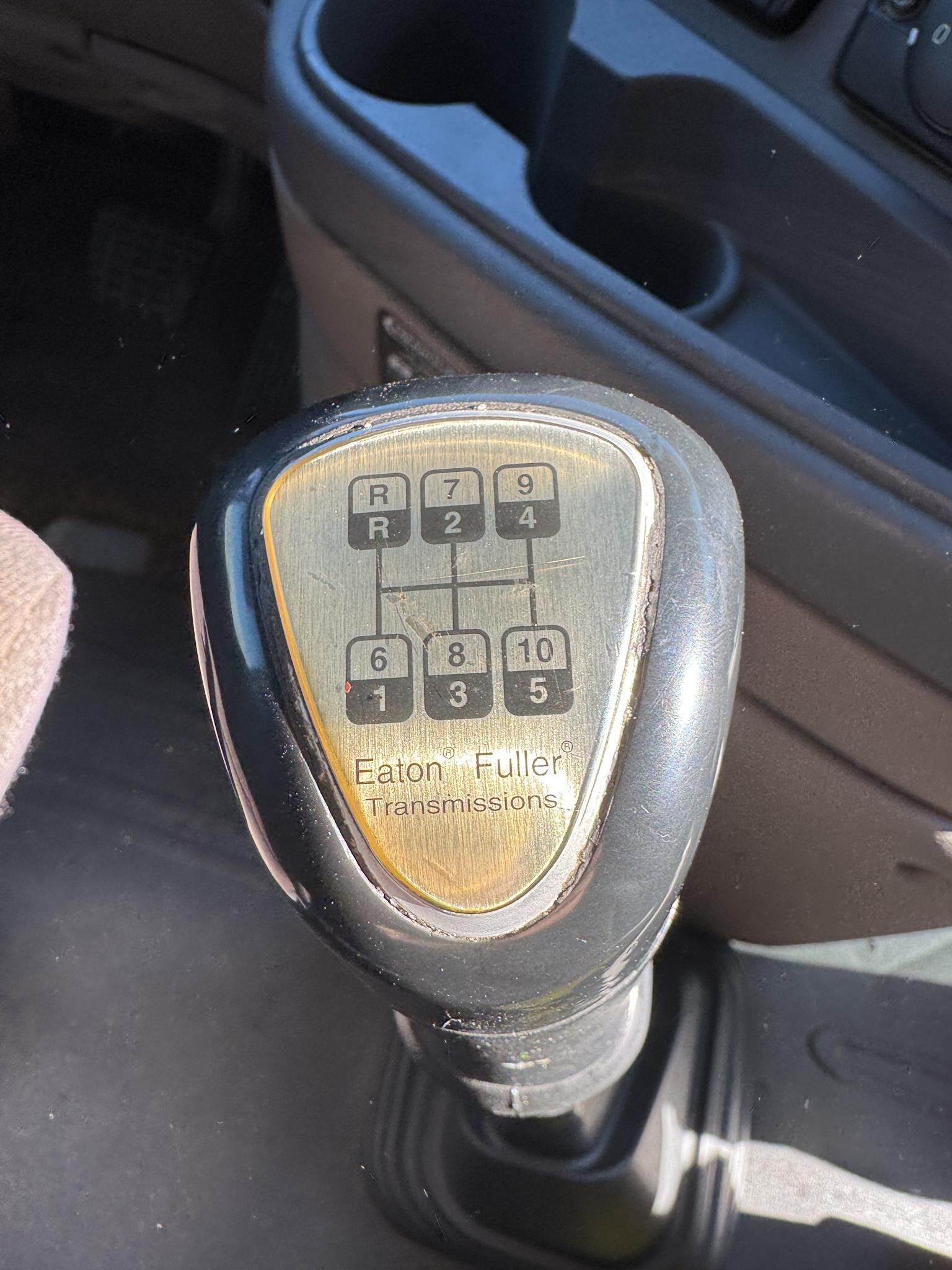 2013 Freightliner Cascadia 125 Semi Trucks/Trailer