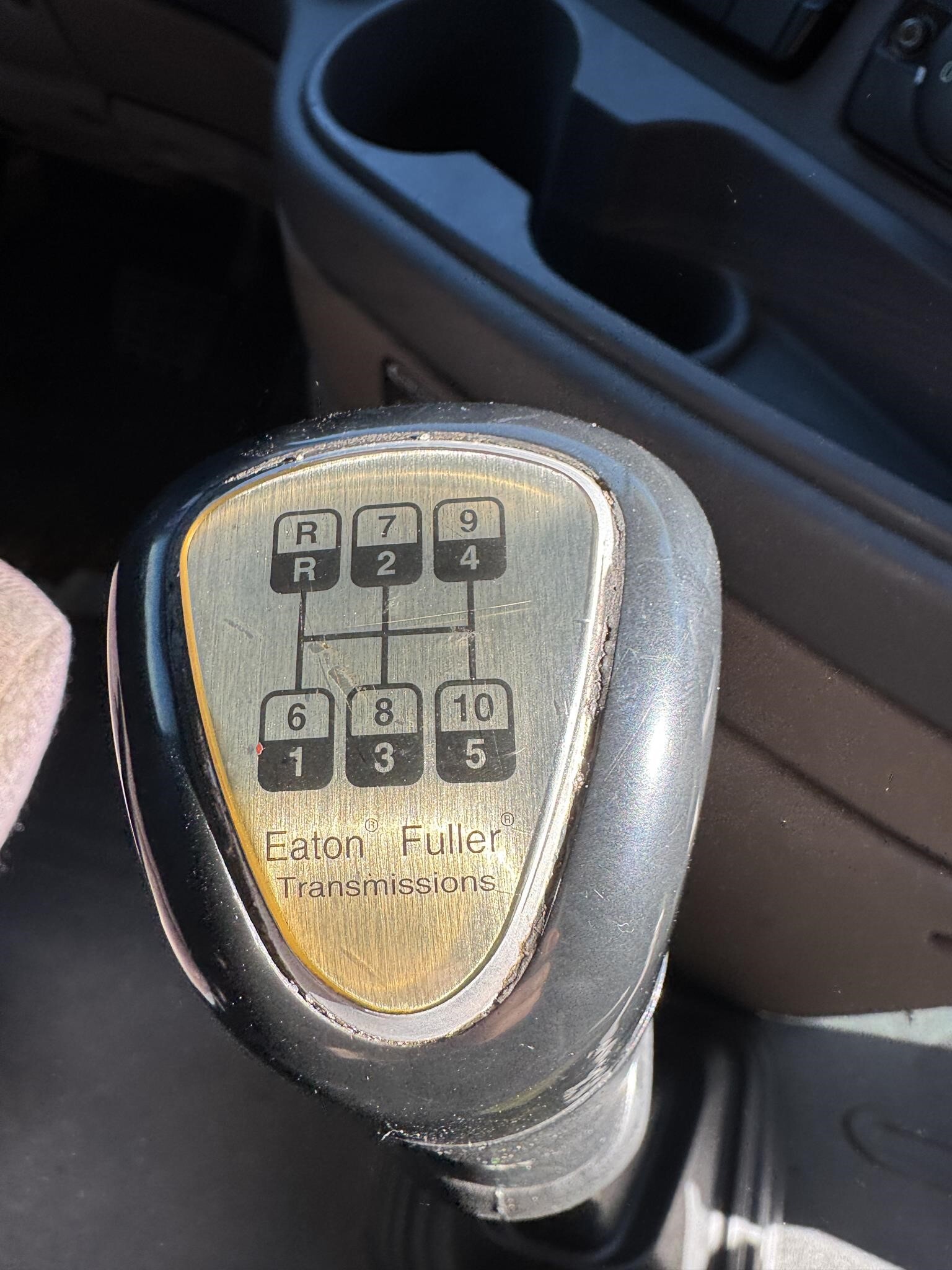 2013 Freightliner Cascadia 125 Semi Trucks/Trailer