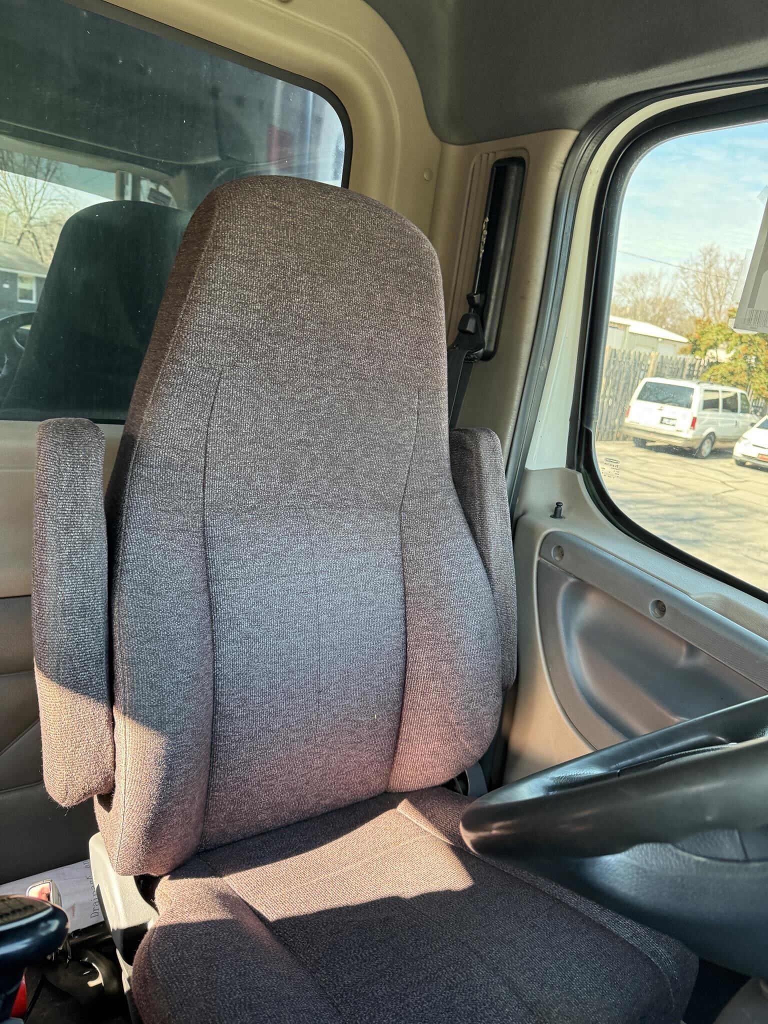 2013 Freightliner Cascadia 125 Semi Trucks/Trailer