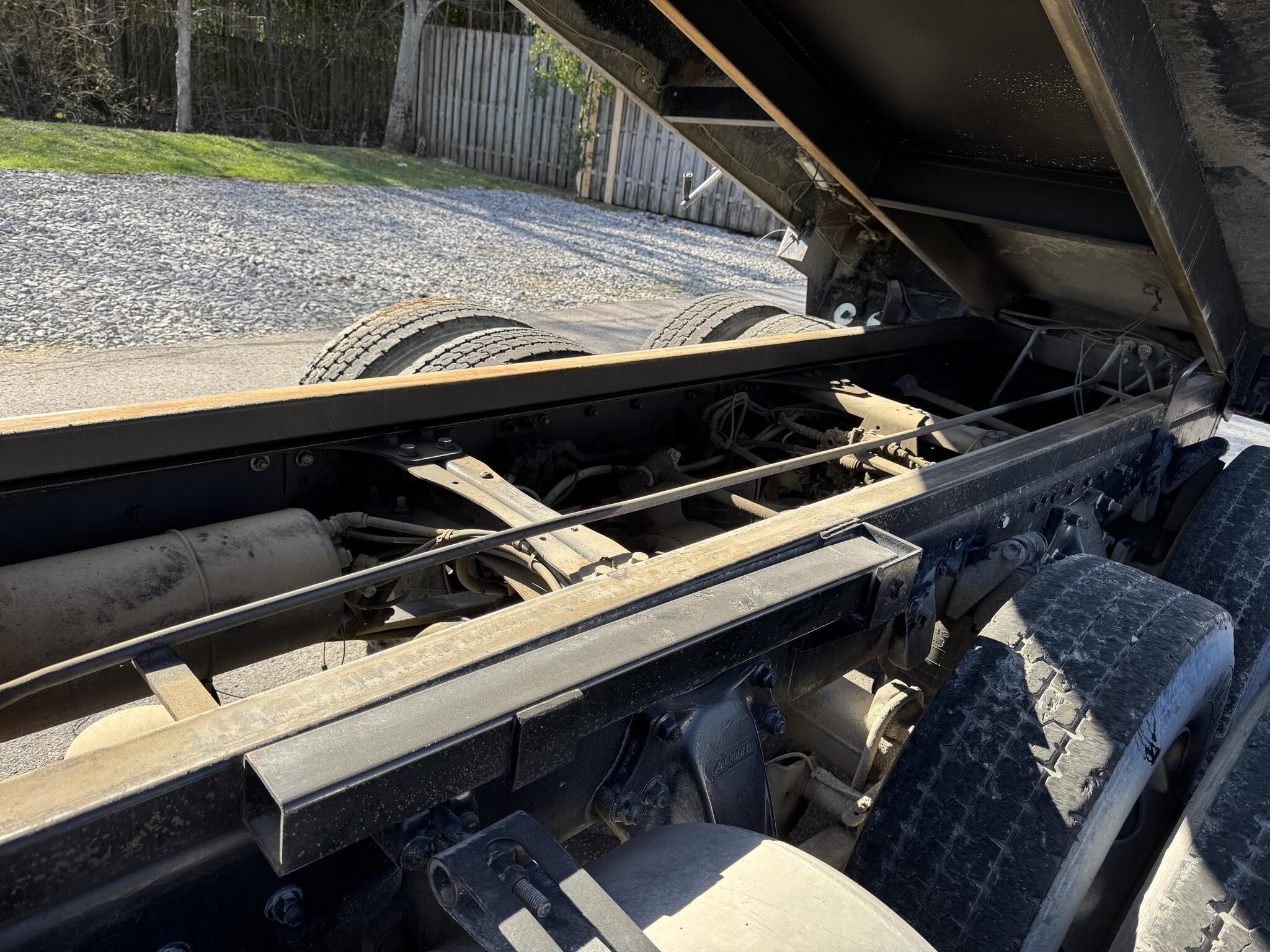 2013 Freightliner Cascadia 125 Semi Trucks/Trailer