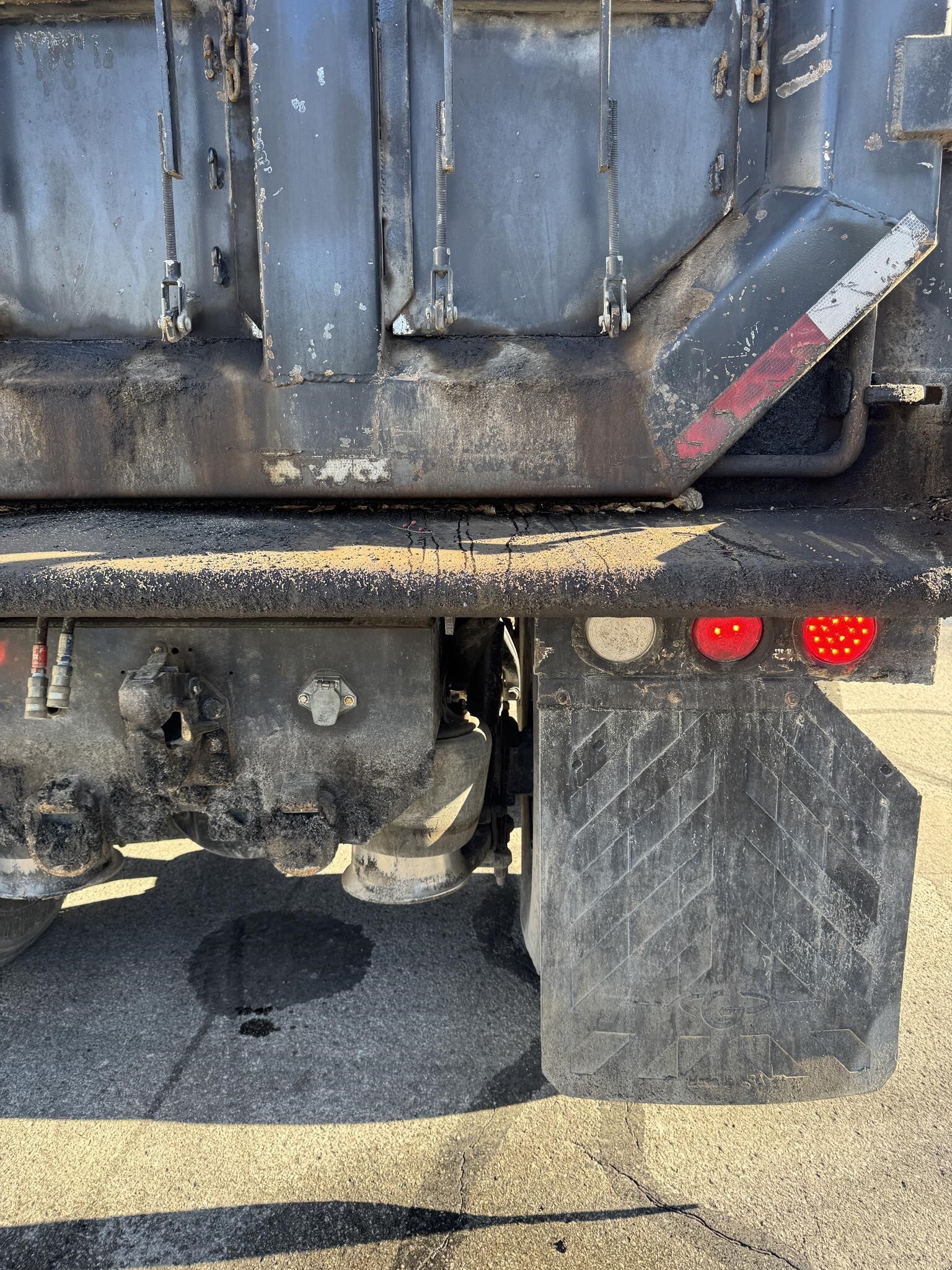 2013 Freightliner Cascadia 125 Semi Trucks/Trailer