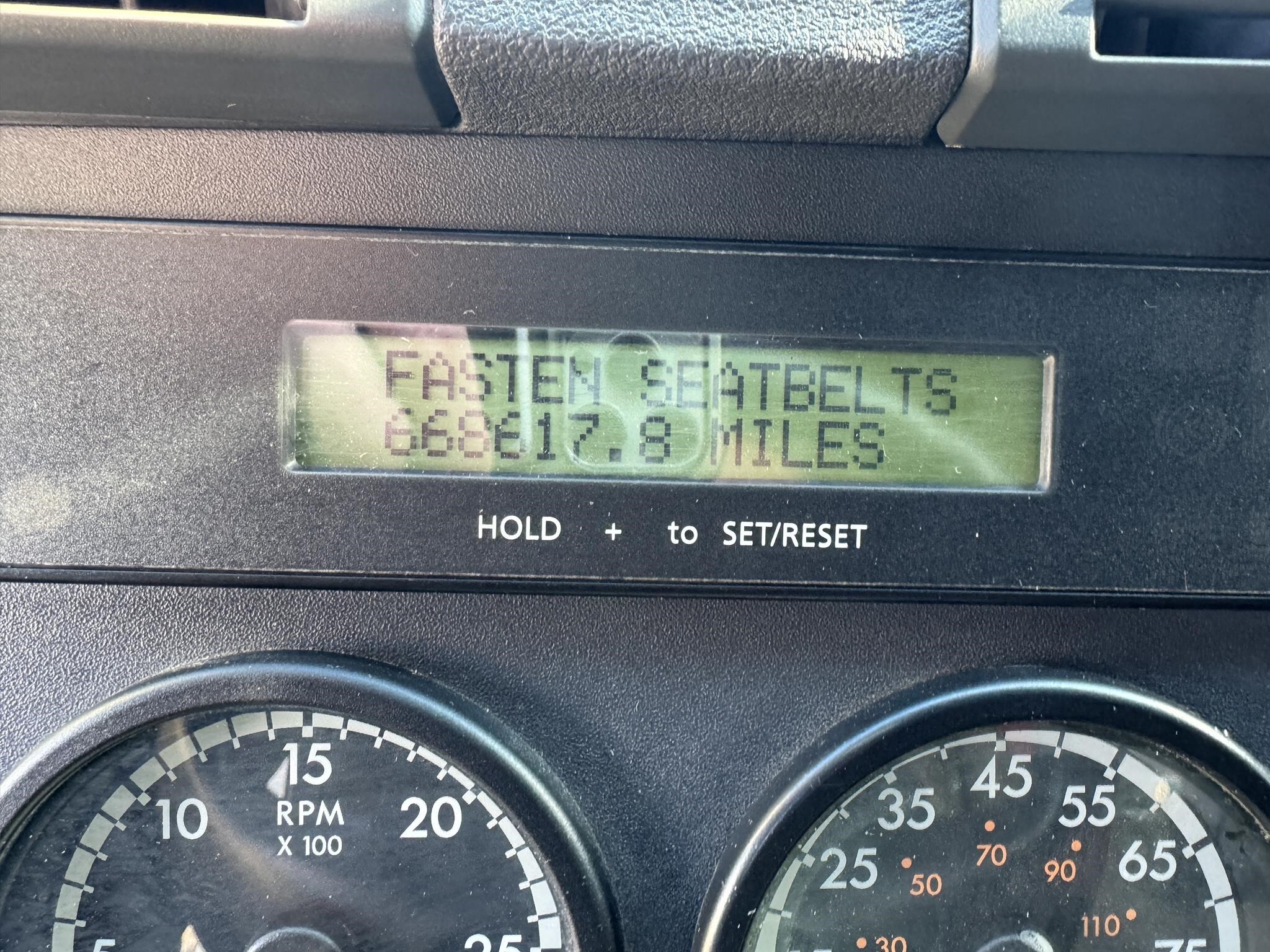 2013 Freightliner Cascadia 125 Semi Trucks/Trailer