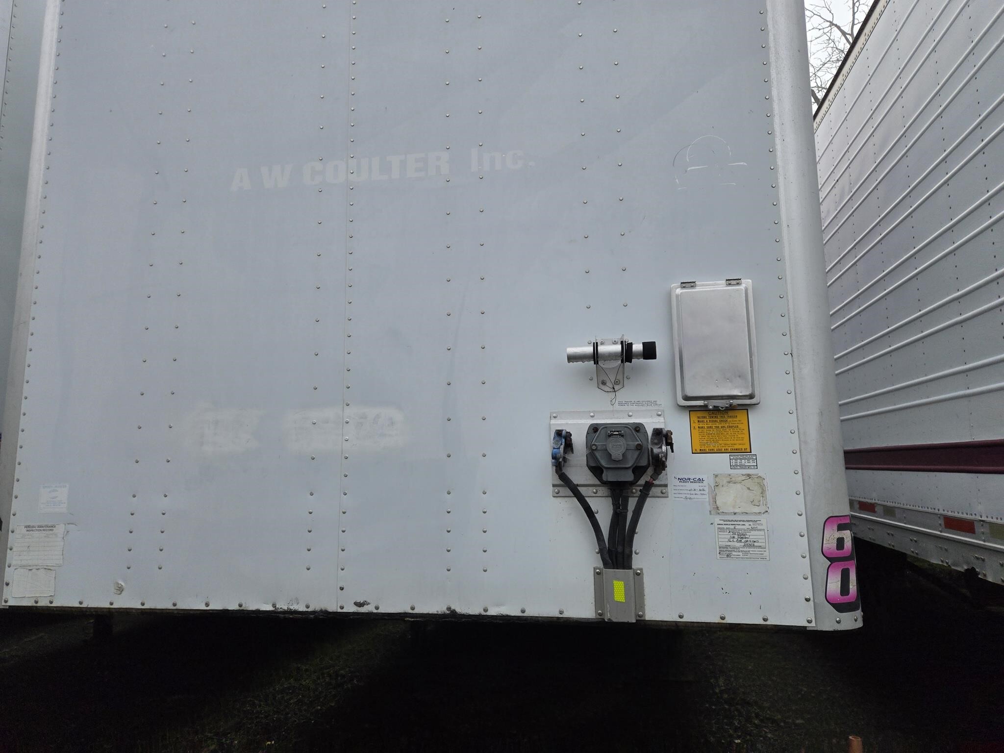 2008 Utility 53' Box Trucks/Trailer