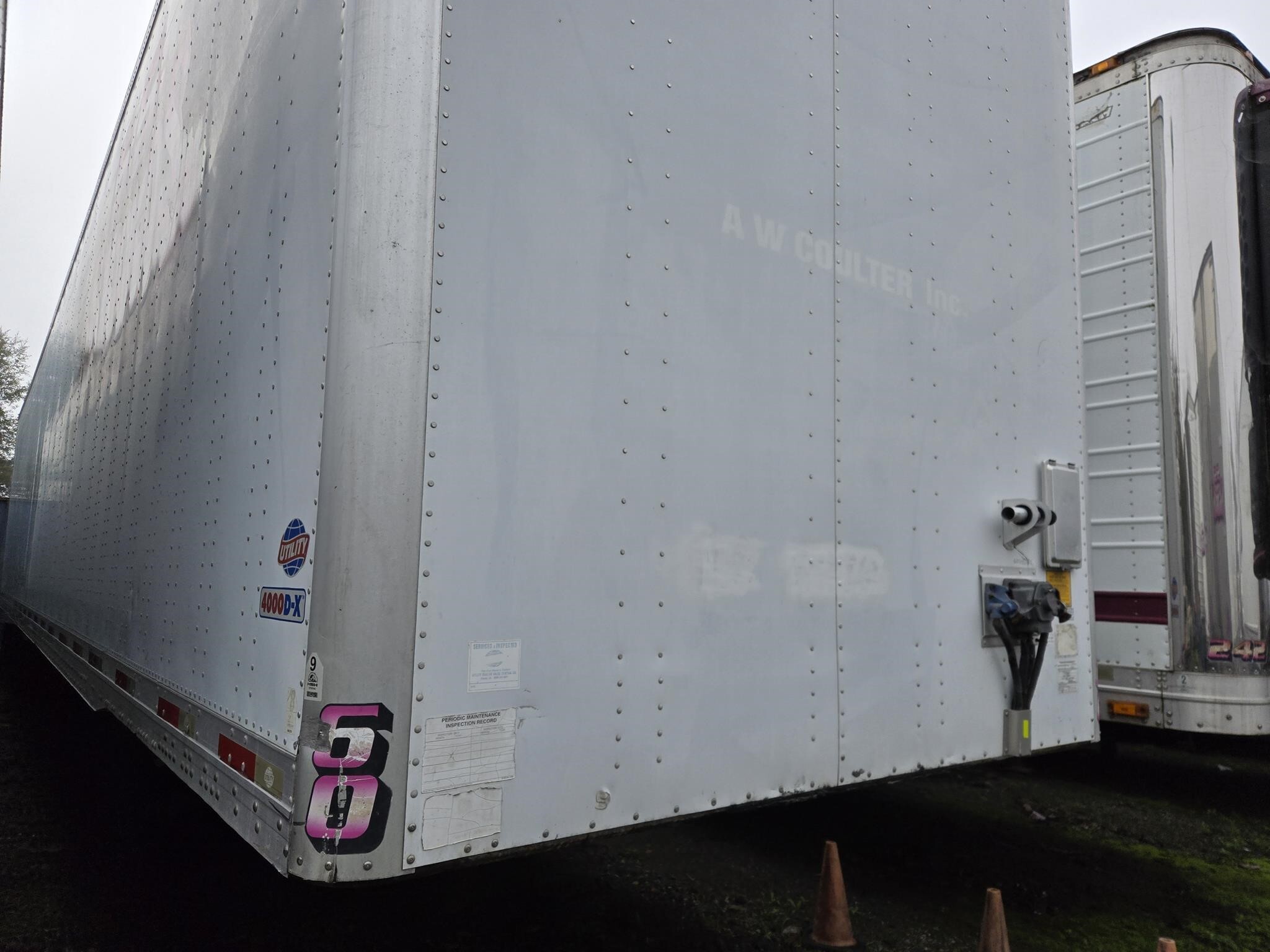 2008 Utility 53' Box Trucks/Trailer