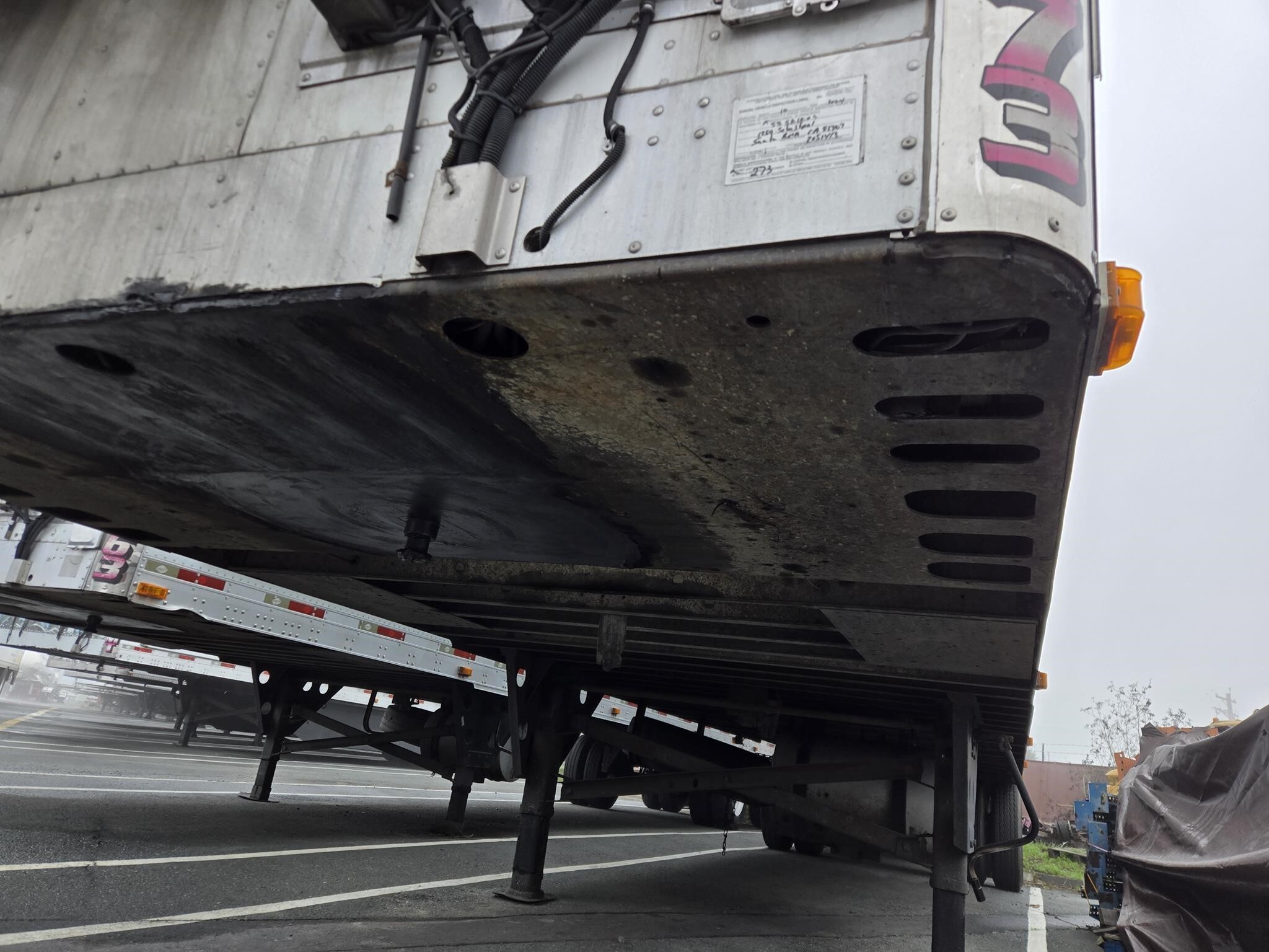 2011 Utility 53' Box Trucks/Trailer