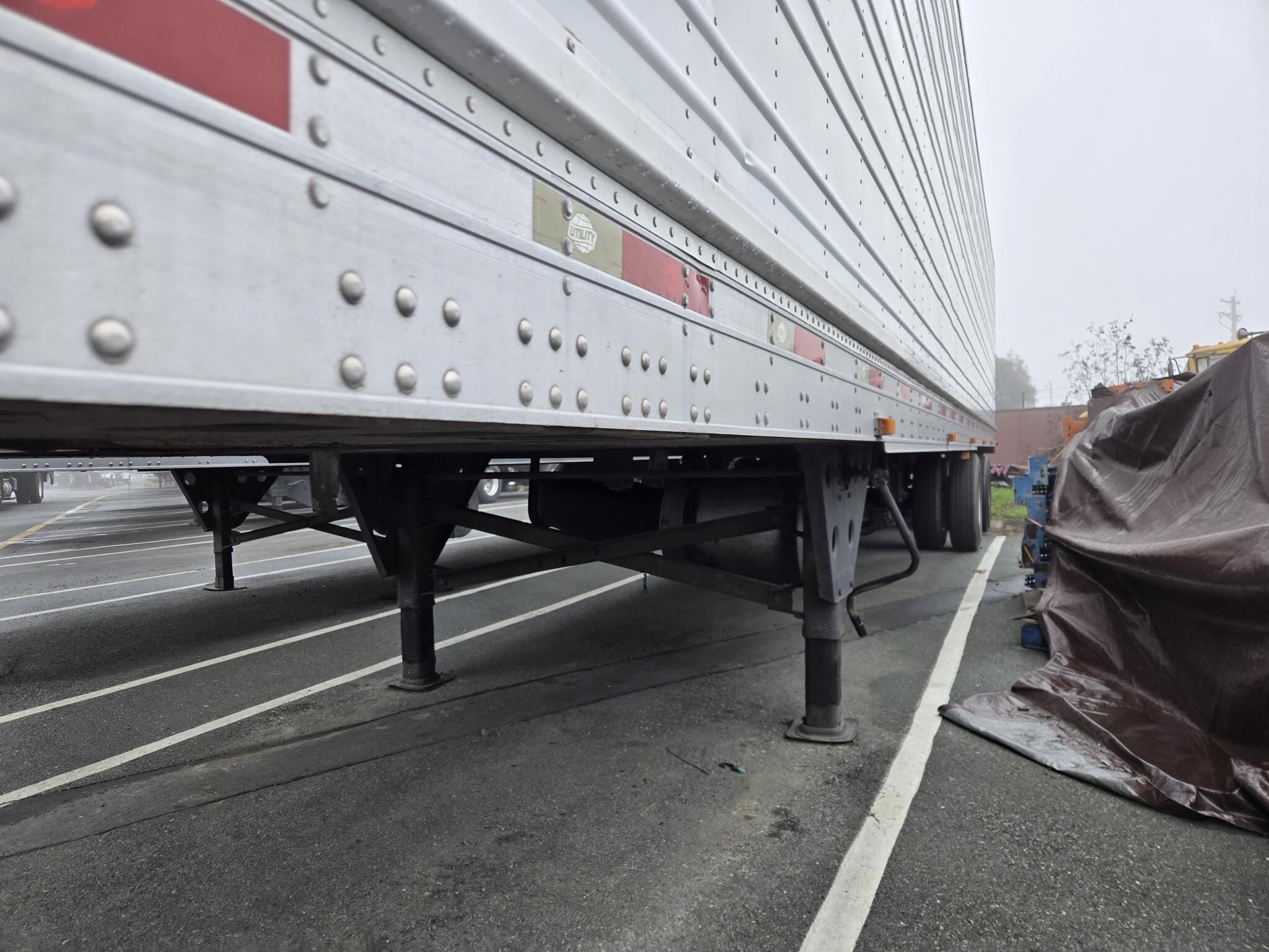 2011 Utility 53' Box Trucks/Trailer