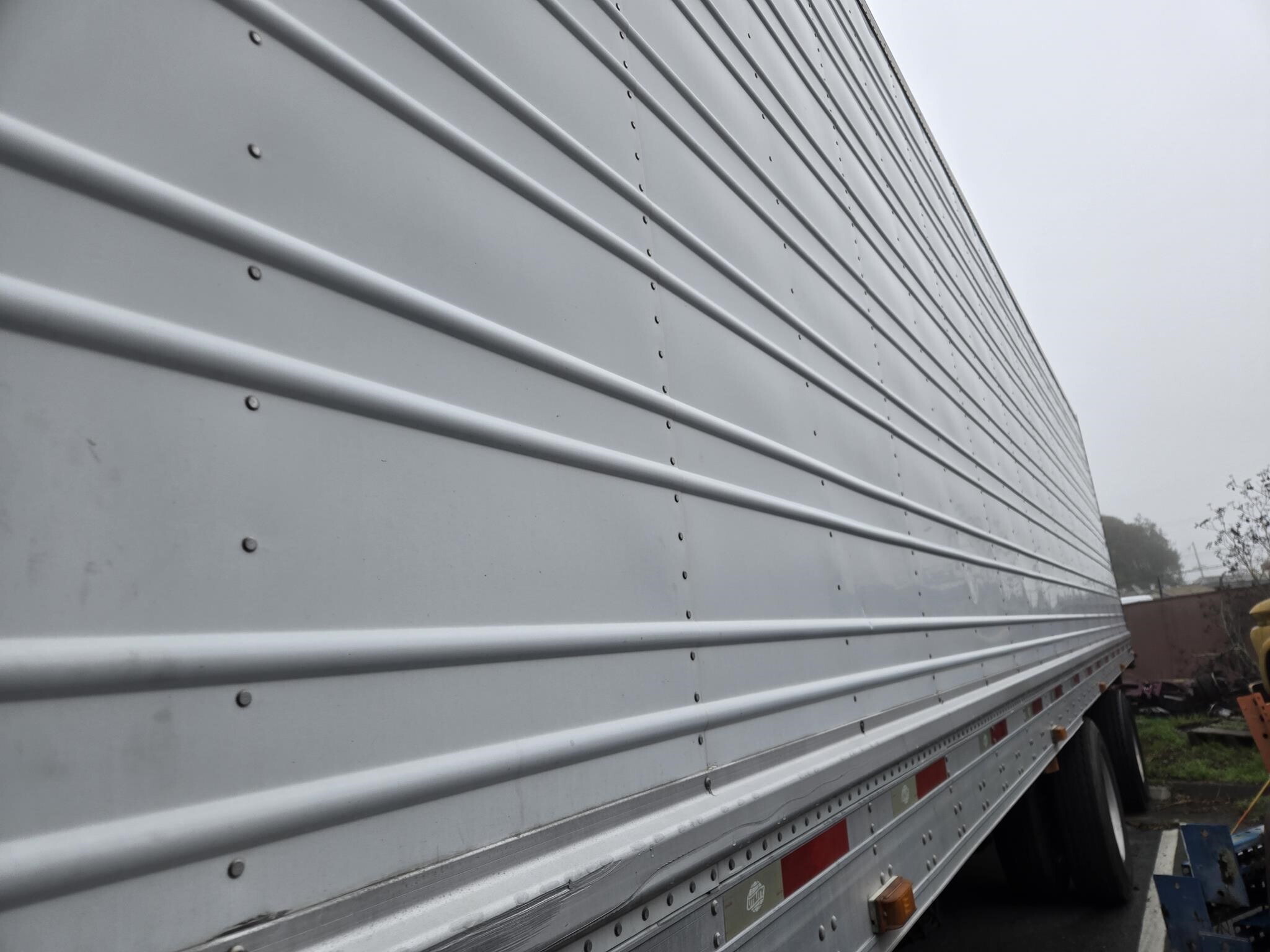 2011 Utility 53' Box Trucks/Trailer