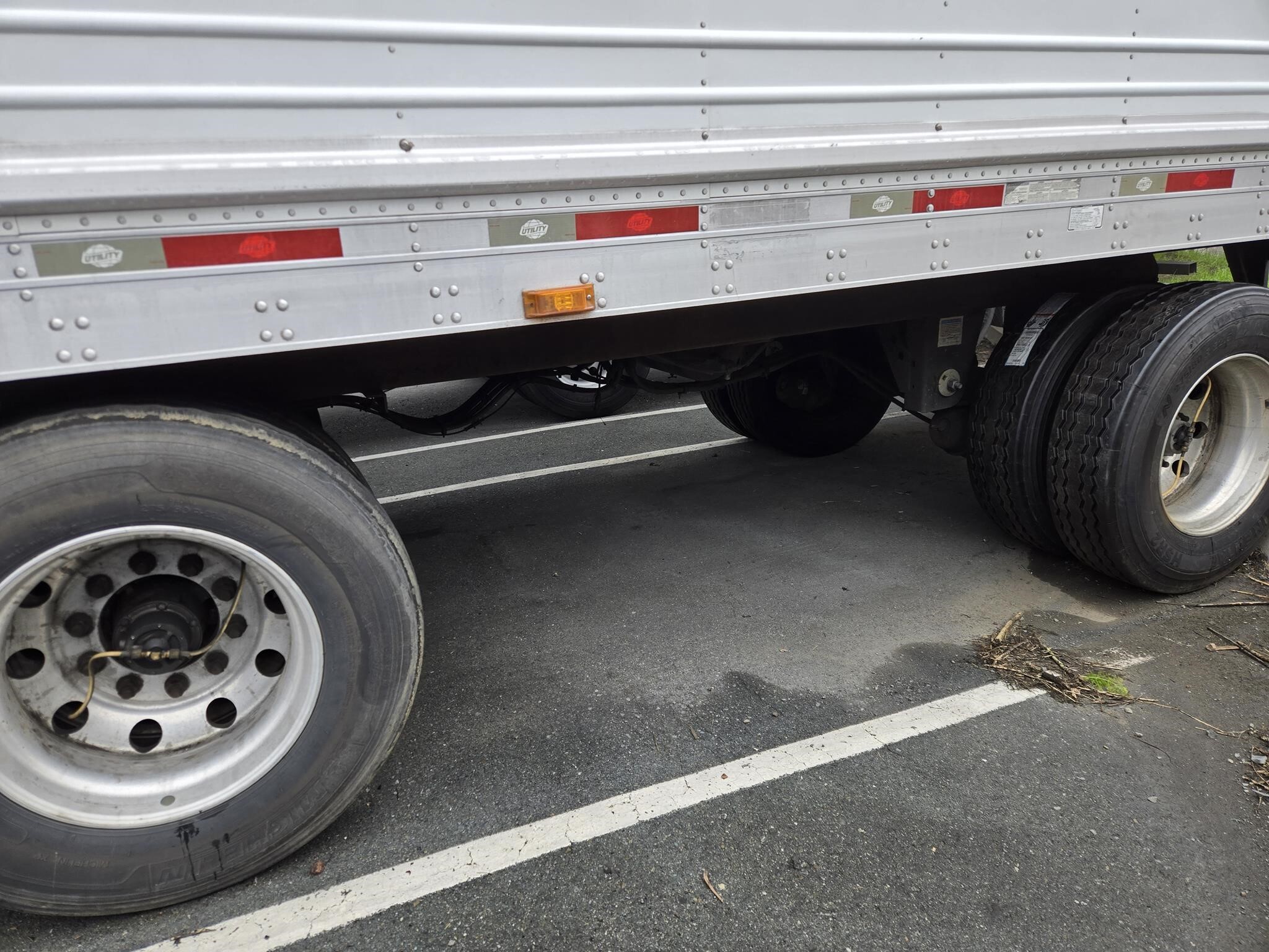 2011 Utility 53' Box Trucks/Trailer