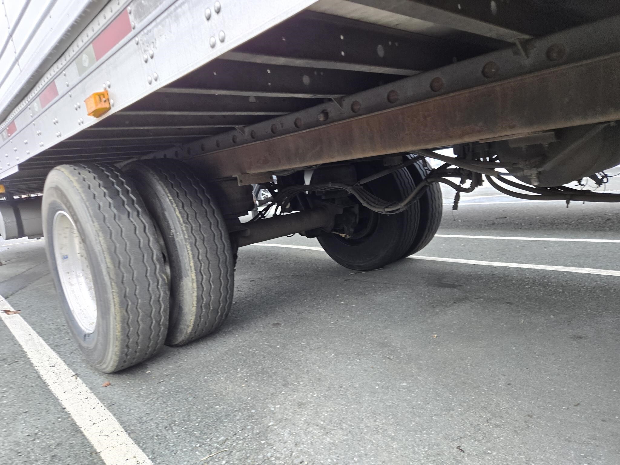 2011 Utility 53' Box Trucks/Trailer
