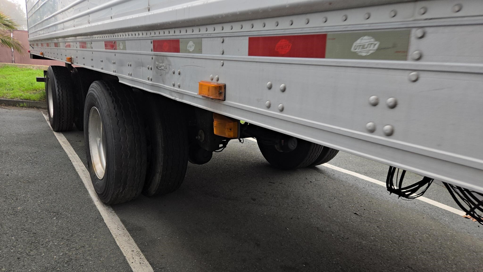 2011 Utility 53' Box Trucks/Trailer