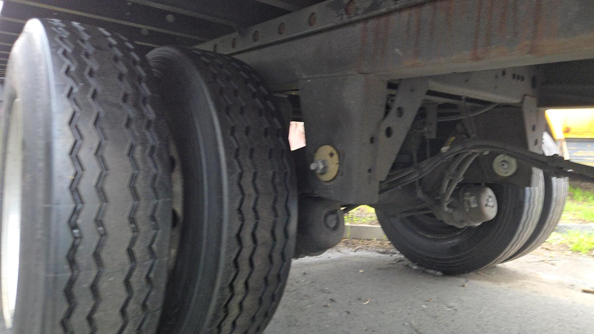 2011 Utility 53' Box Trucks/Trailer