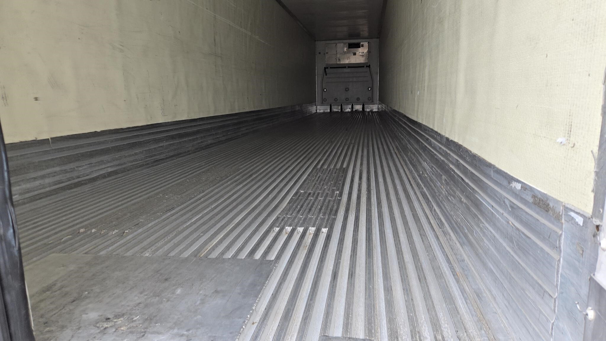 2011 Utility 53' Box Trucks/Trailer
