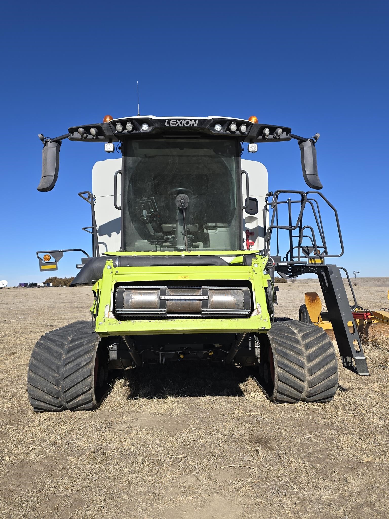 2023 Claas LEXION 8600TT Combine