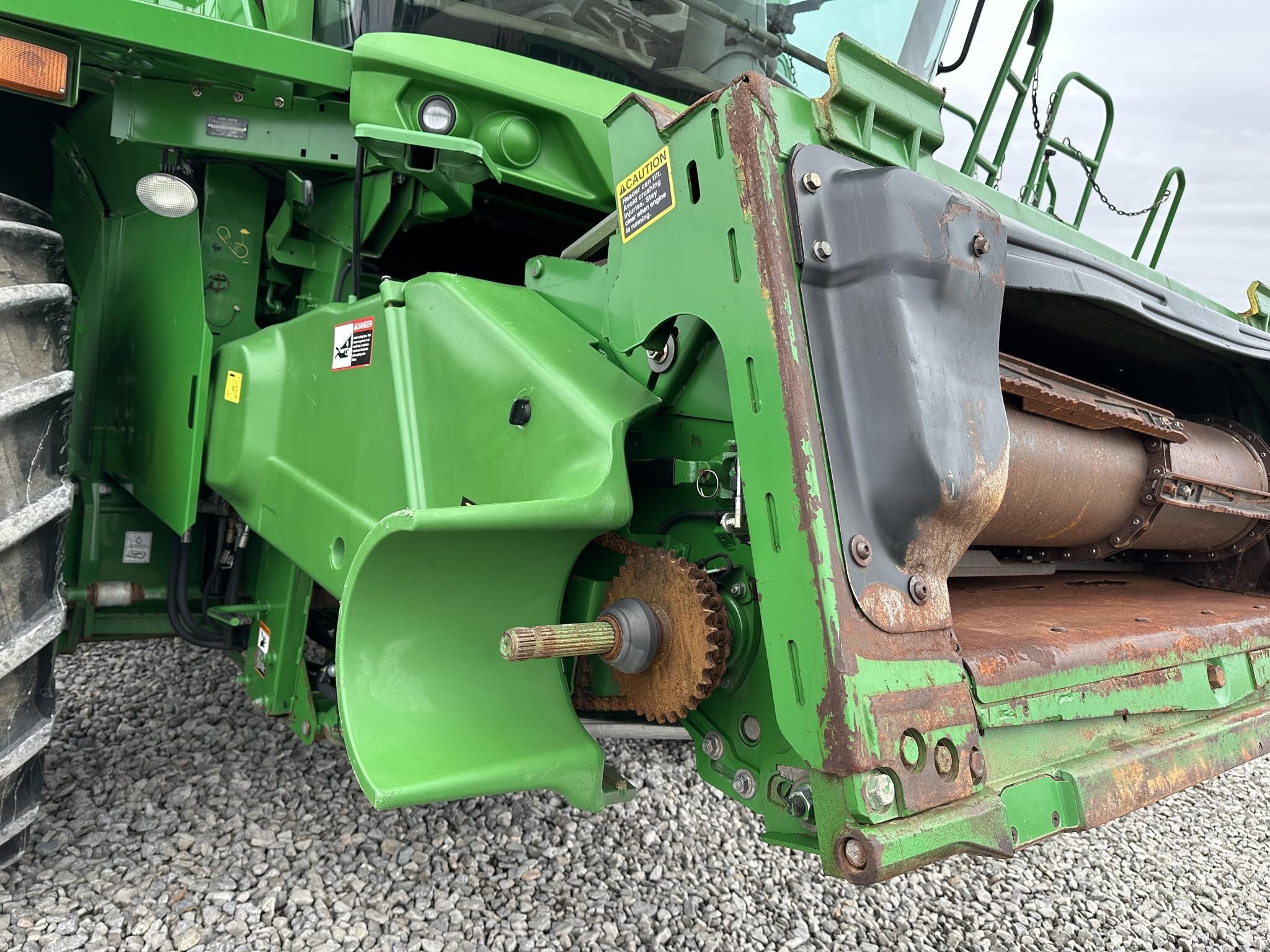 2013 John Deere S690 Combine