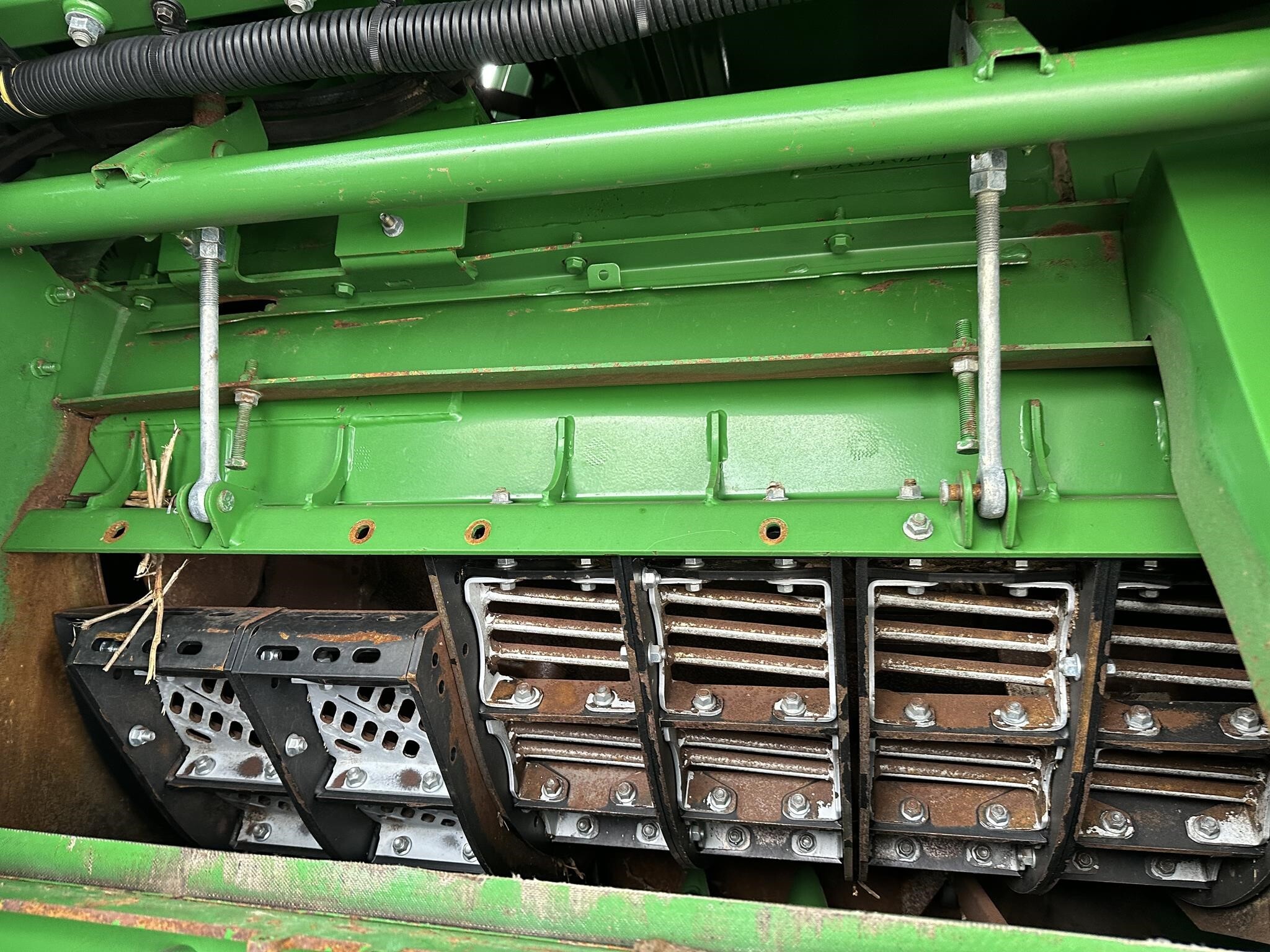 2013 John Deere S690 Combine