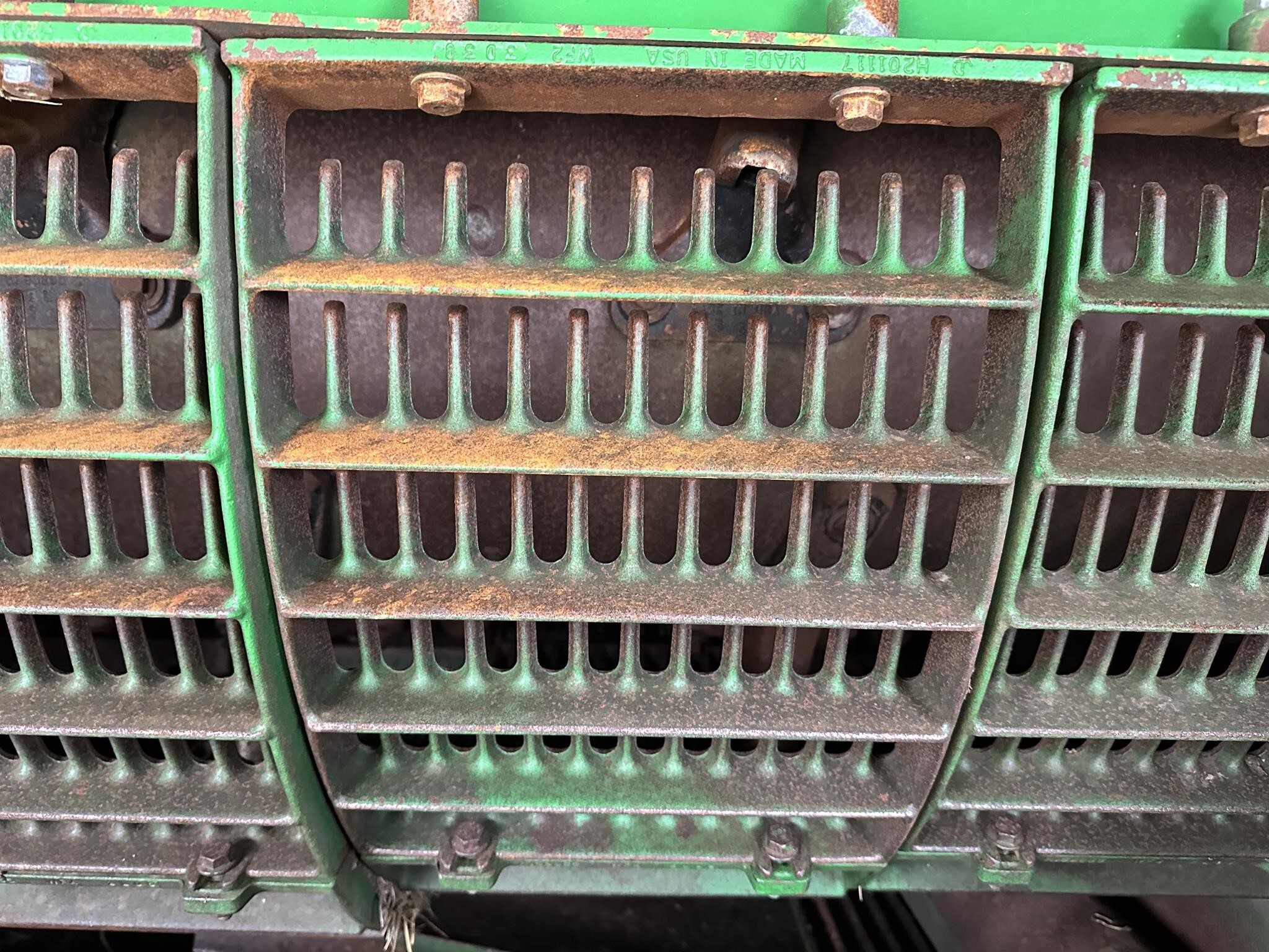 2013 John Deere S690 Combine