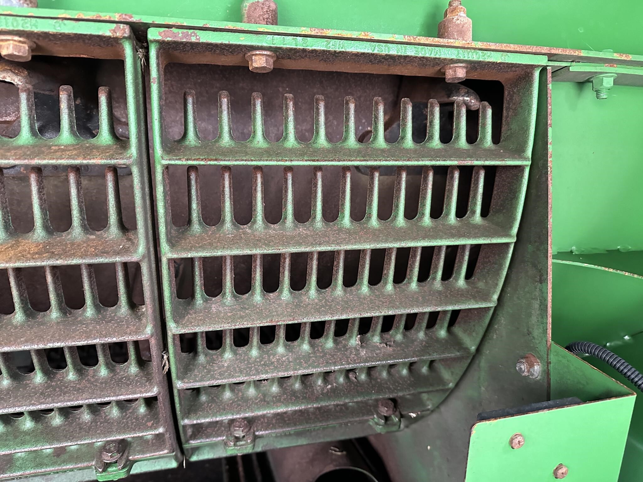 2013 John Deere S690 Combine