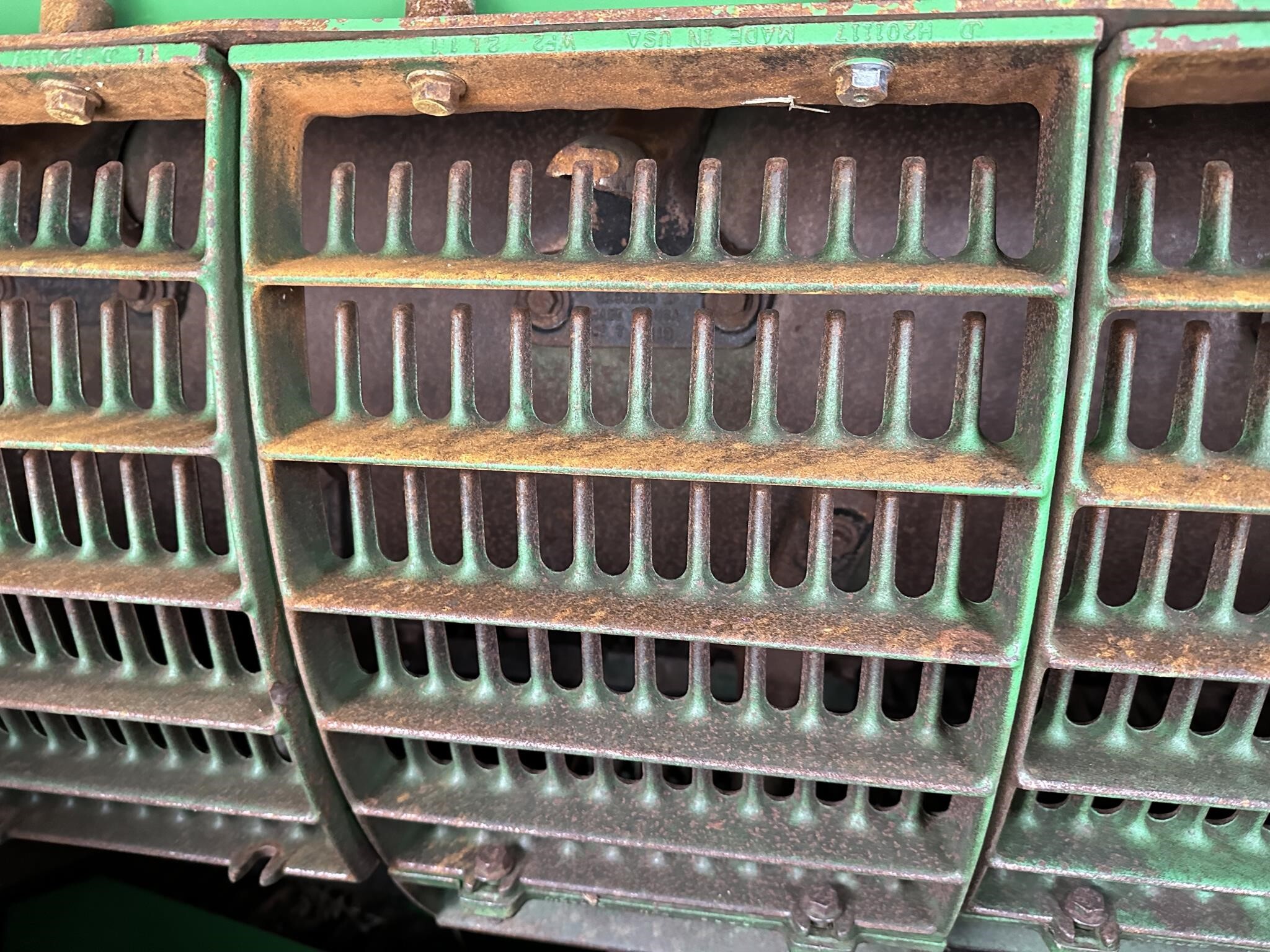 2013 John Deere S690 Combine