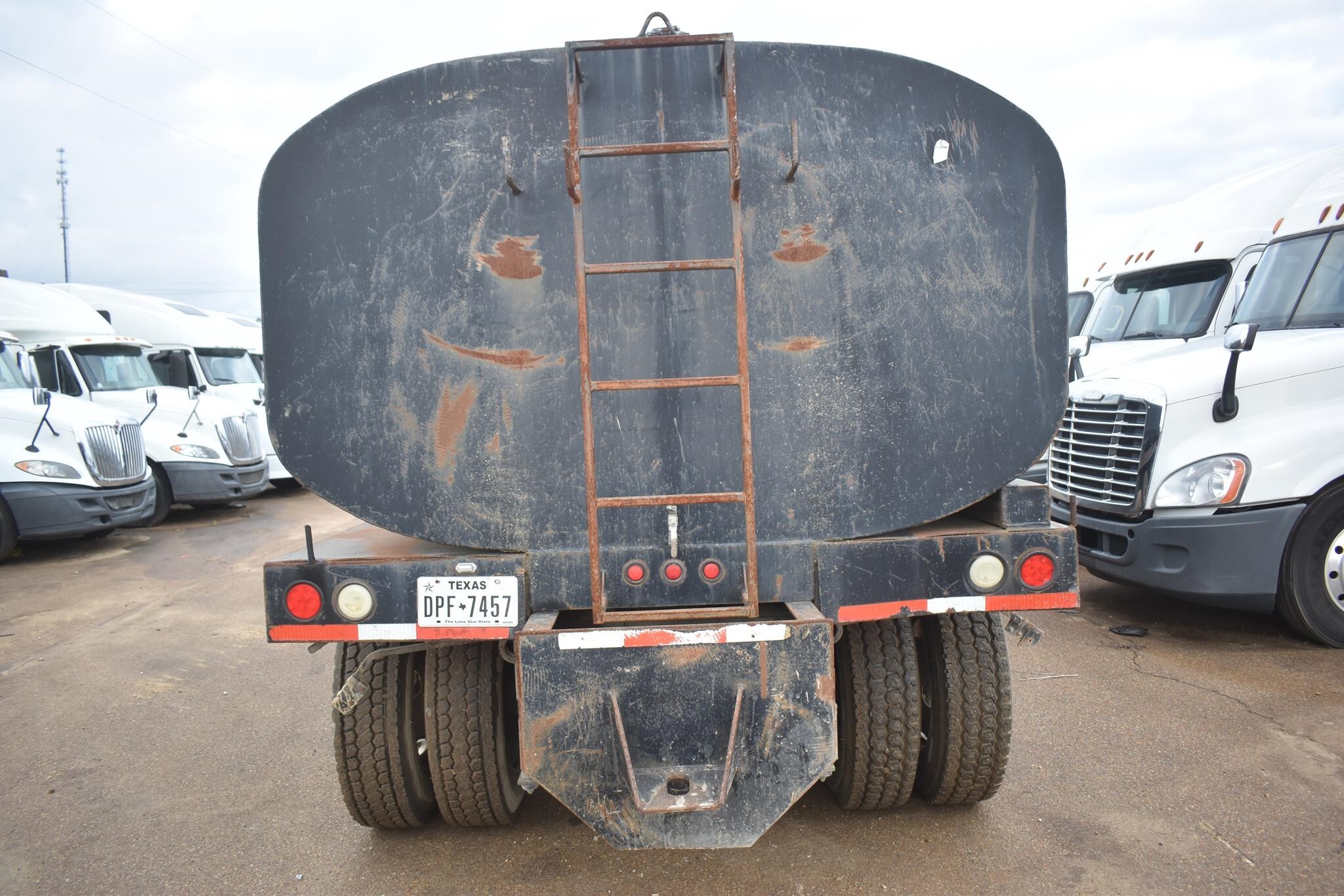 1999 Mack CH613 Semi Trucks/Trailer