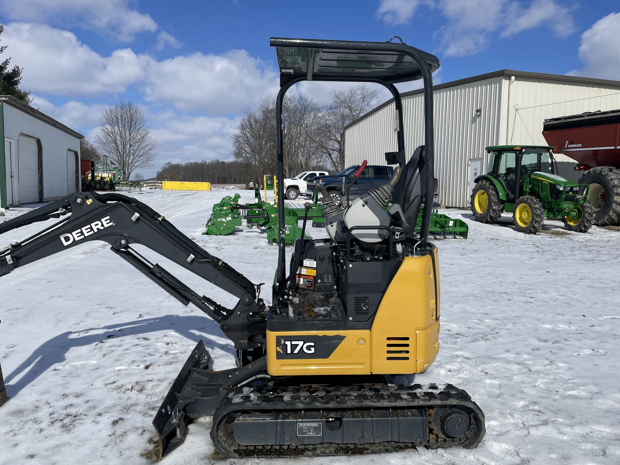 2022 John Deere 17G Mini Excavator