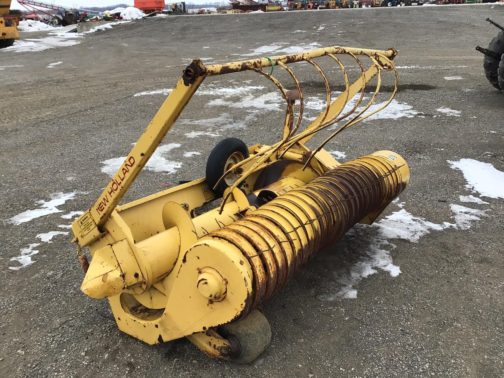  New Holland 790W Pull-Type Forage Harvester