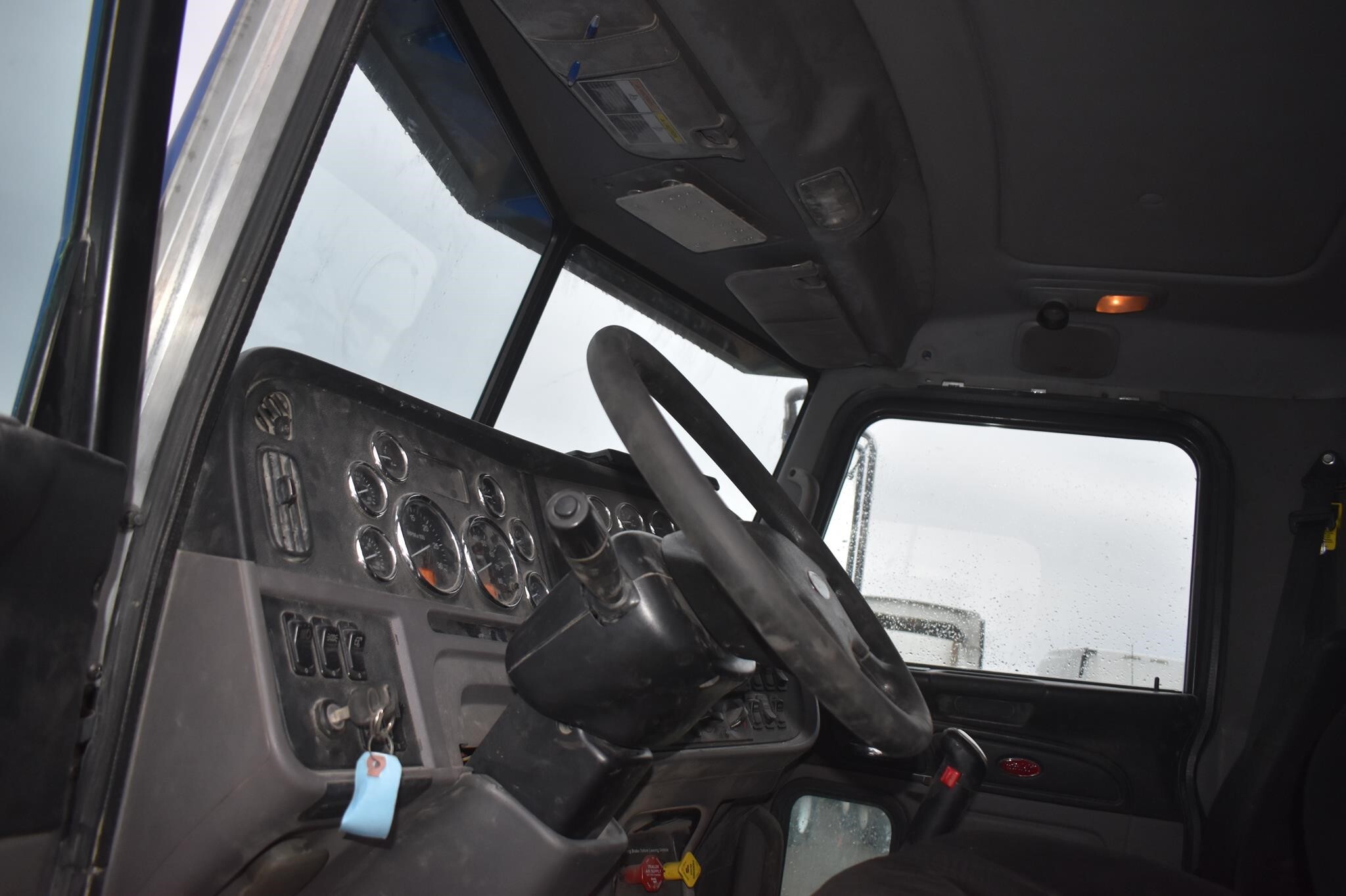 2011 Peterbilt 367 Semi Trucks/Trailer