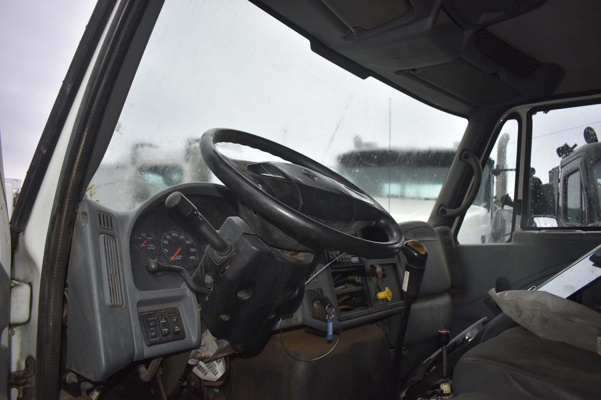 2011 Peterbilt 367 Semi Trucks/Trailer