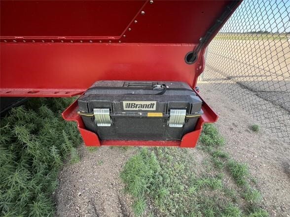 2023 Brandt 1350DXT Grain Cart