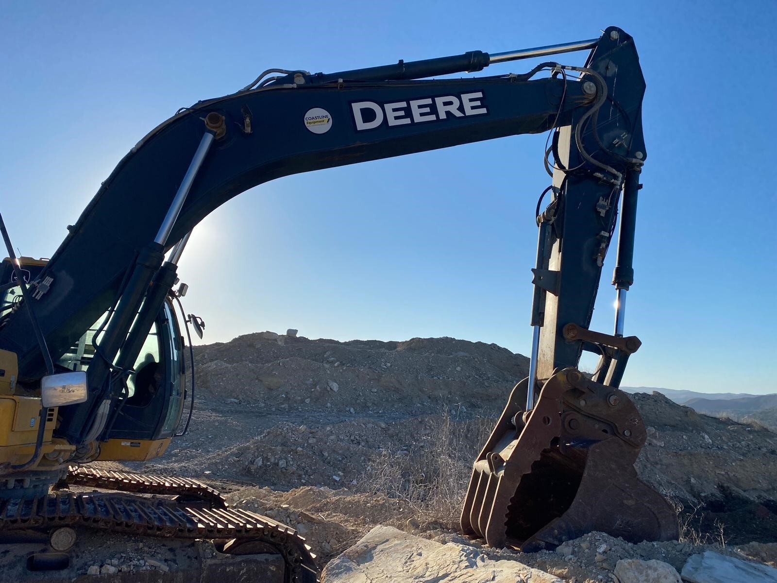 2020 Deere 300G LC Excavator
