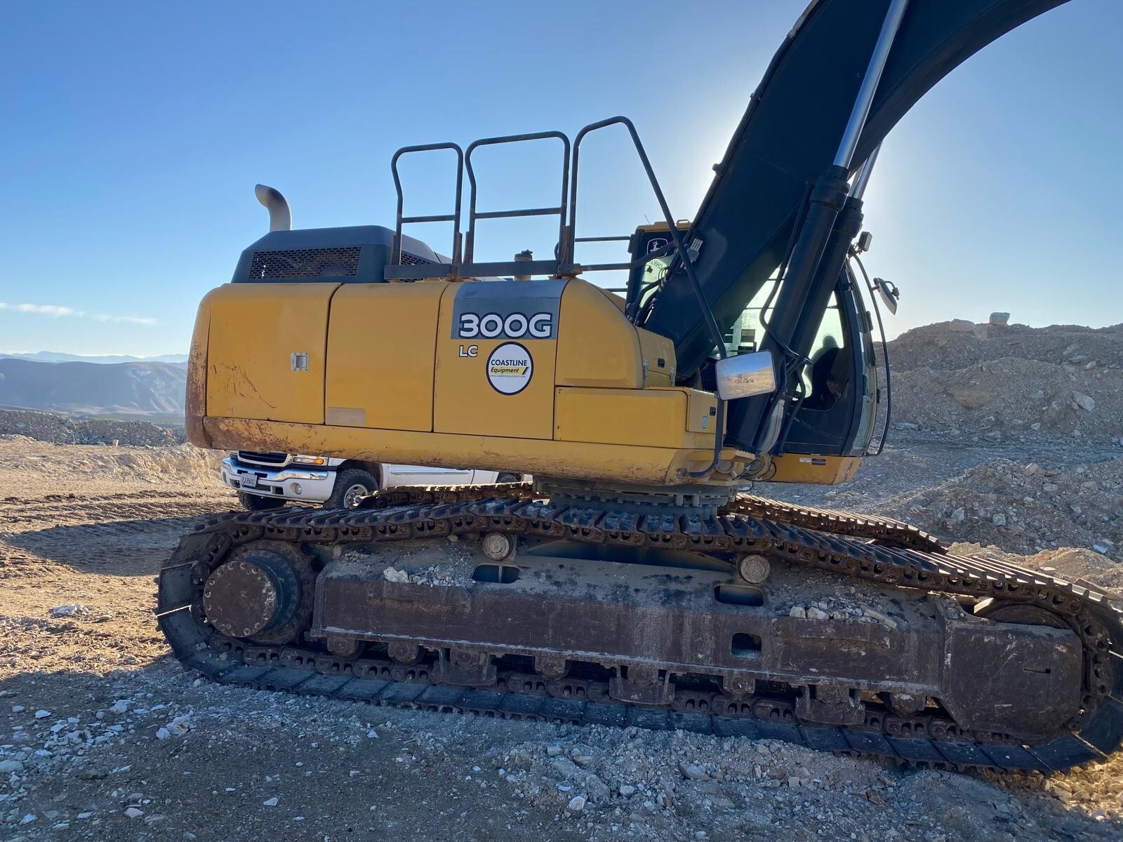 2020 Deere 300G LC Excavator